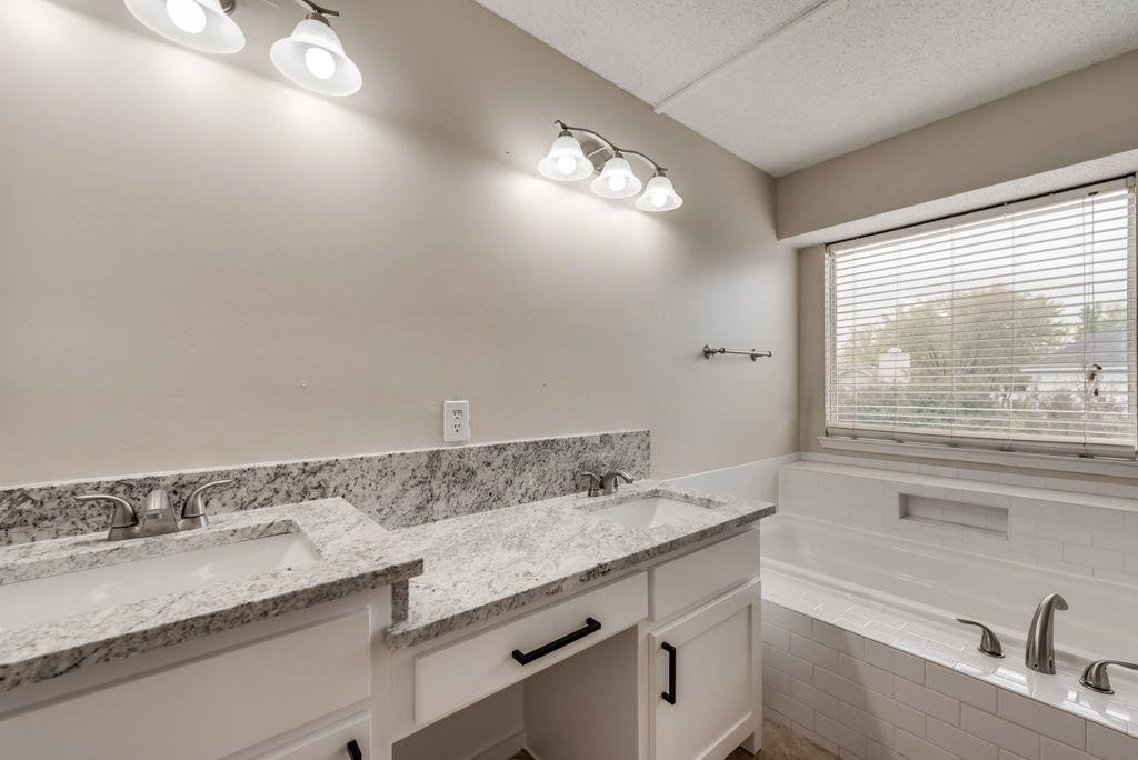 3009 Larkspur Court Garland TX 75040