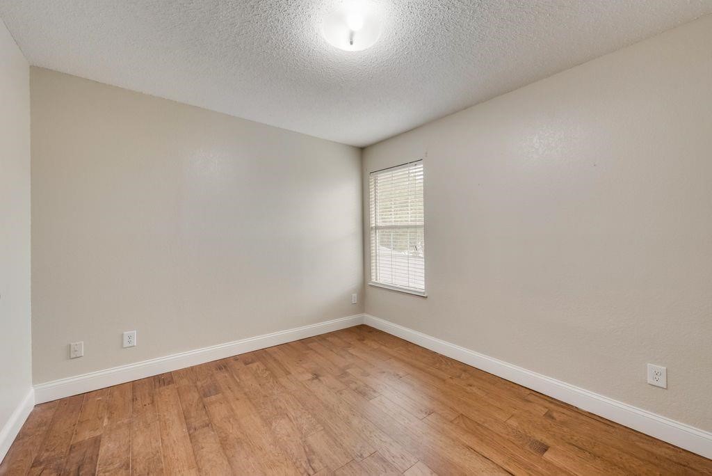 3009 Larkspur Court Garland TX 75040