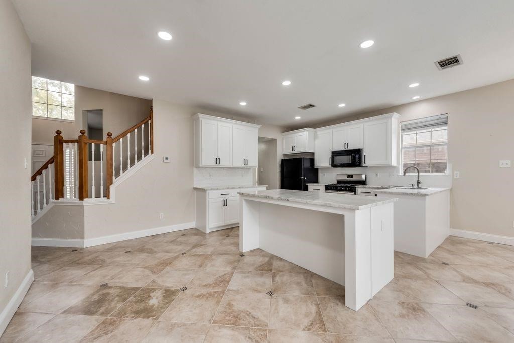 3009 Larkspur Court Garland TX 75040