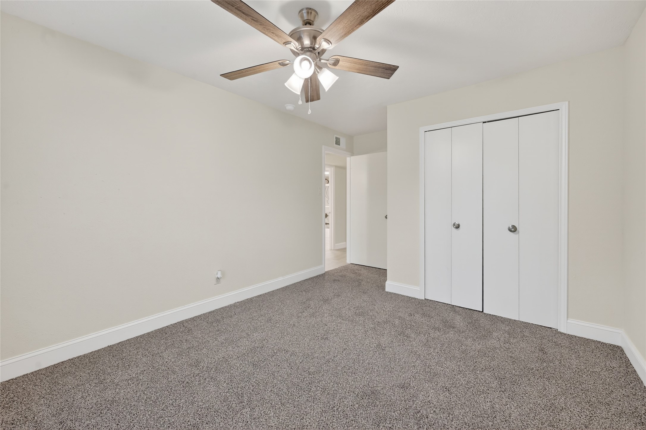 7001 Newcastle Place North Richland Hills TX 76182