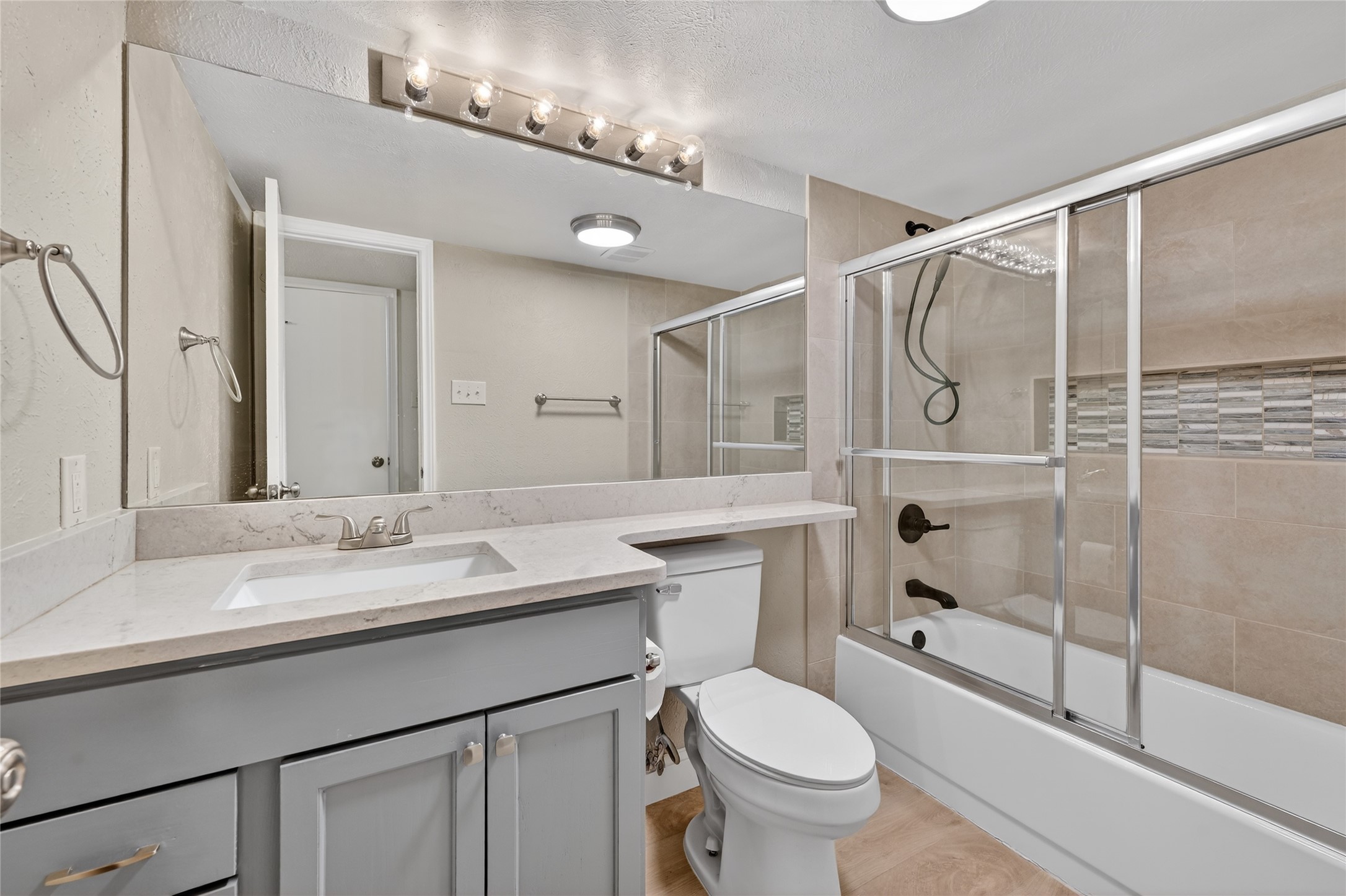 7001 Newcastle Place North Richland Hills TX 76182