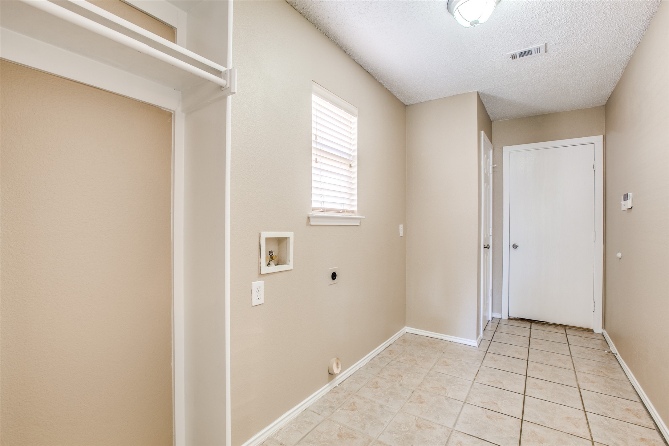 14 Enchanted Court Mansfield TX 76063