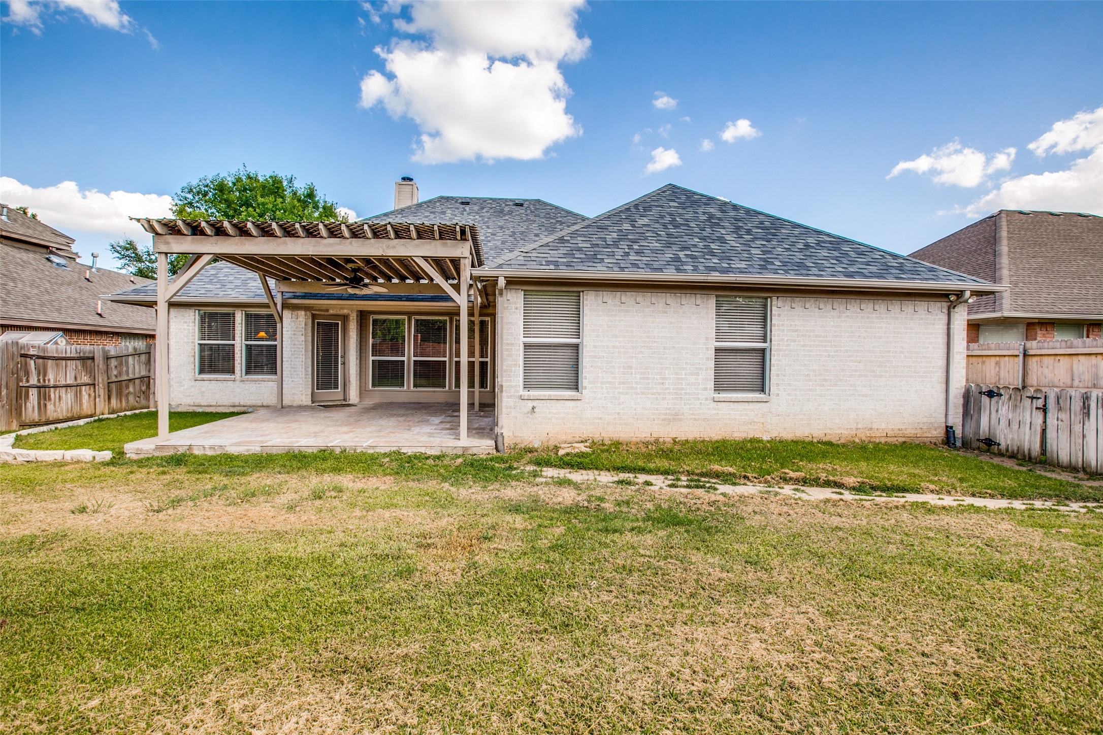 14 Enchanted Court Mansfield TX 76063
