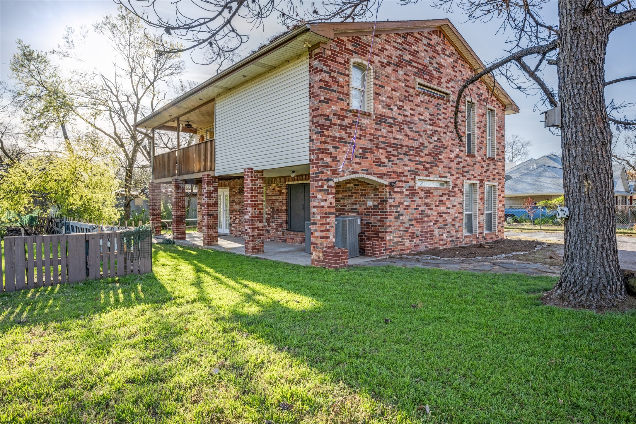 812 Driftwood Drive Shady Shores TX 76208