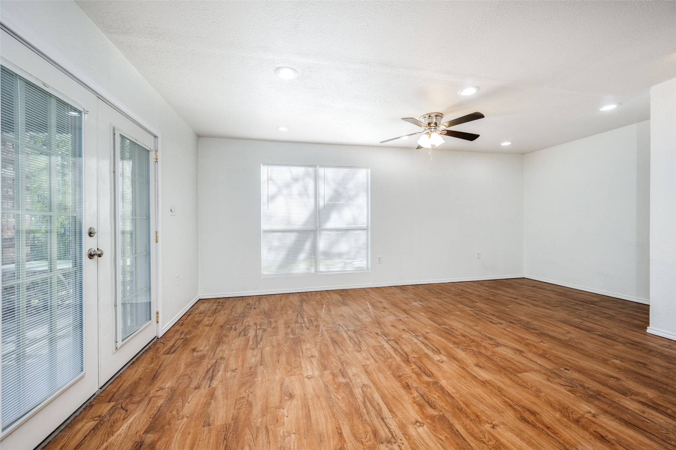 812 Driftwood Drive Shady Shores TX 76208