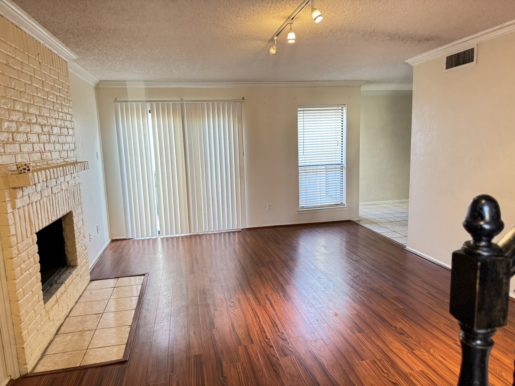 2904 Southern Cross Drive Garland TX 75044