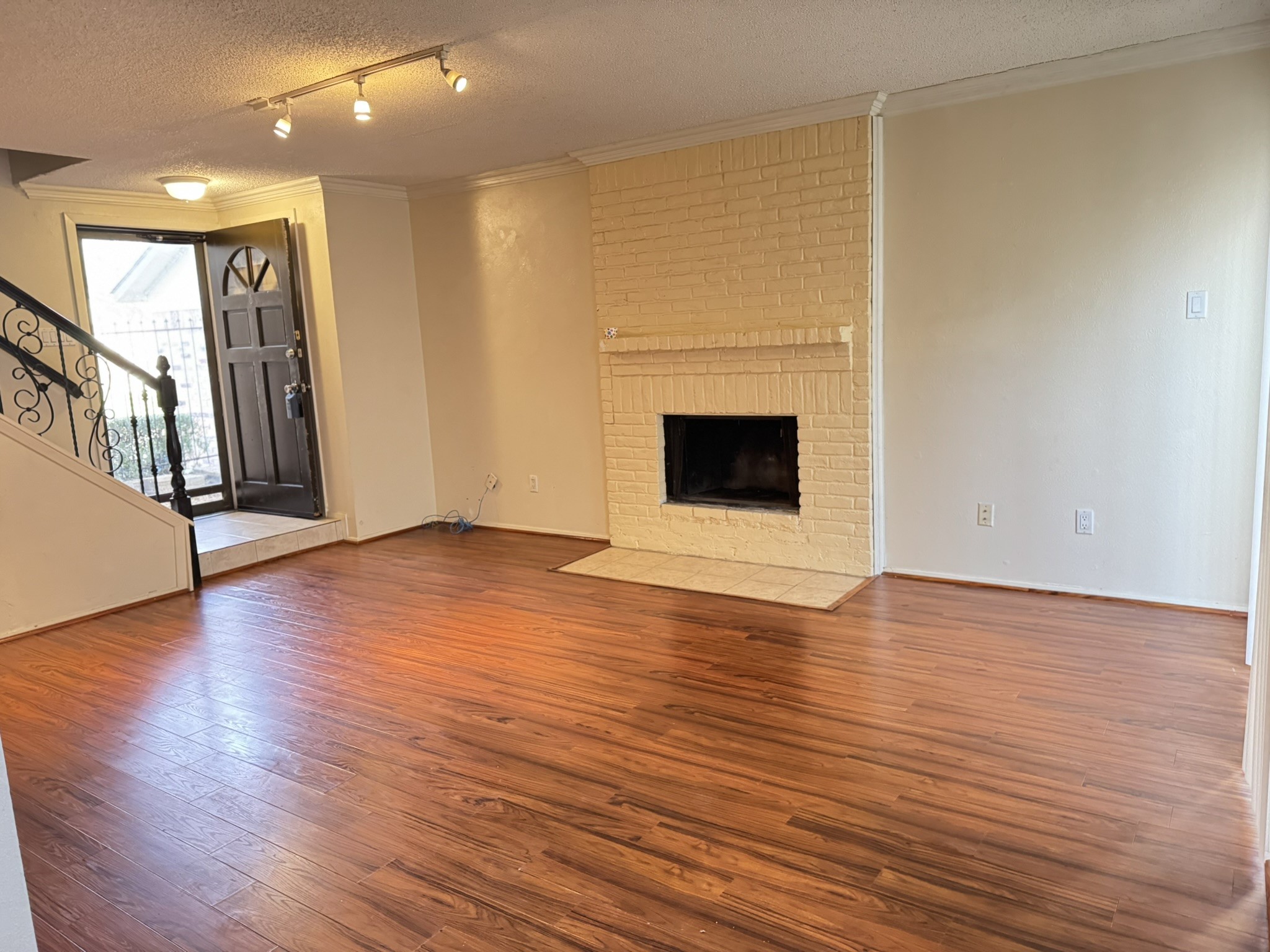2904 Southern Cross Drive Garland TX 75044