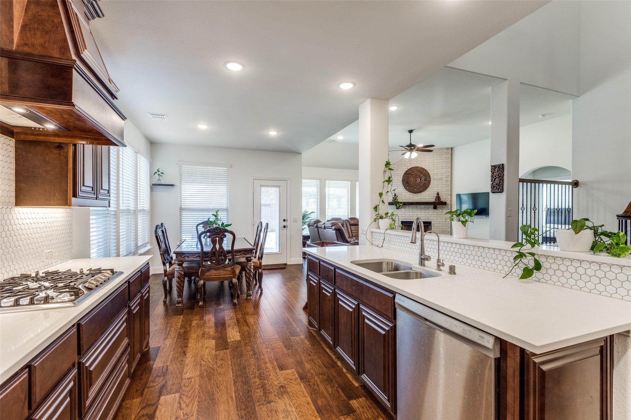 1708 Benny Lane Little Elm TX 75068