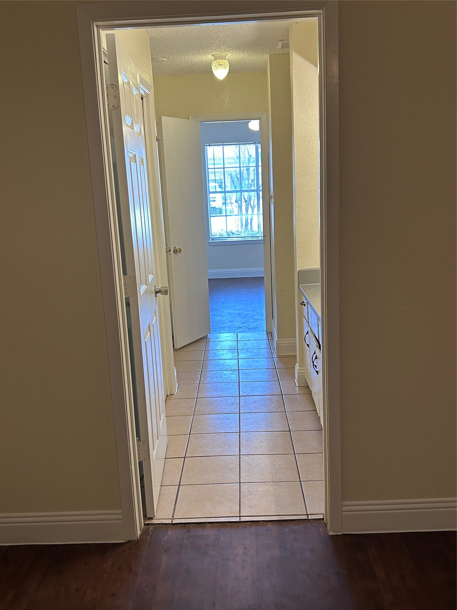 605 Mcqueary Street Arlington TX 76012