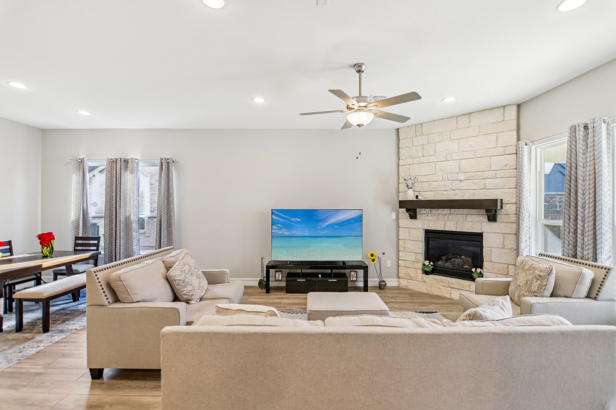 1512 Quentin Drive Aubrey TX 76227