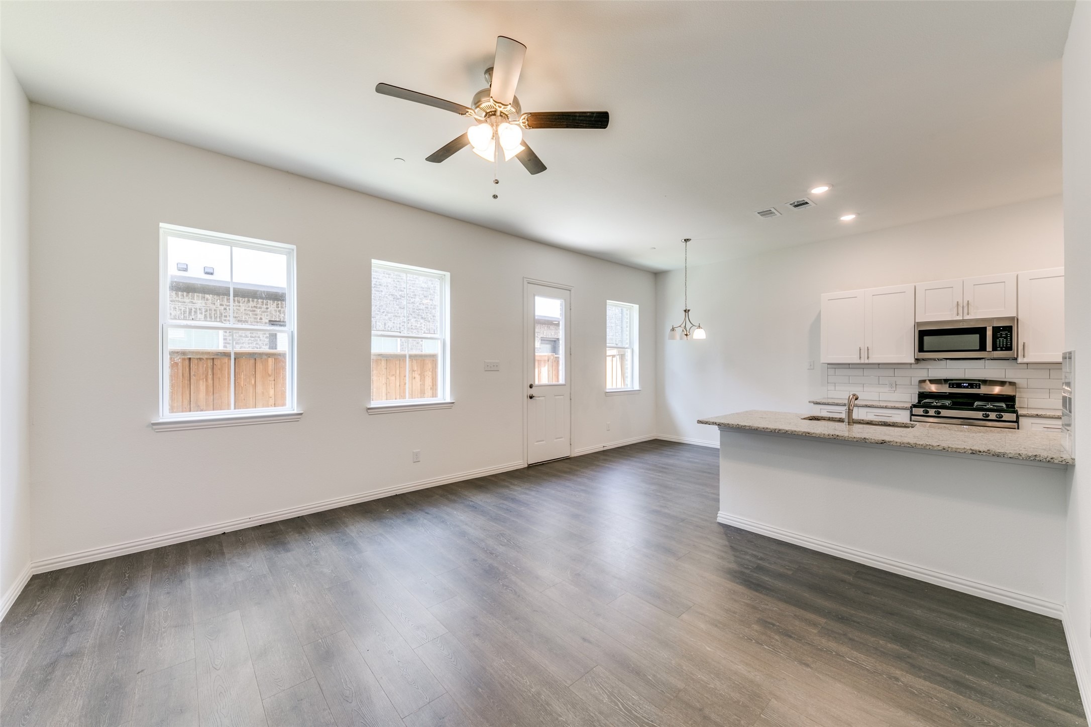 2418 Ash Lane Sachse TX 75048
