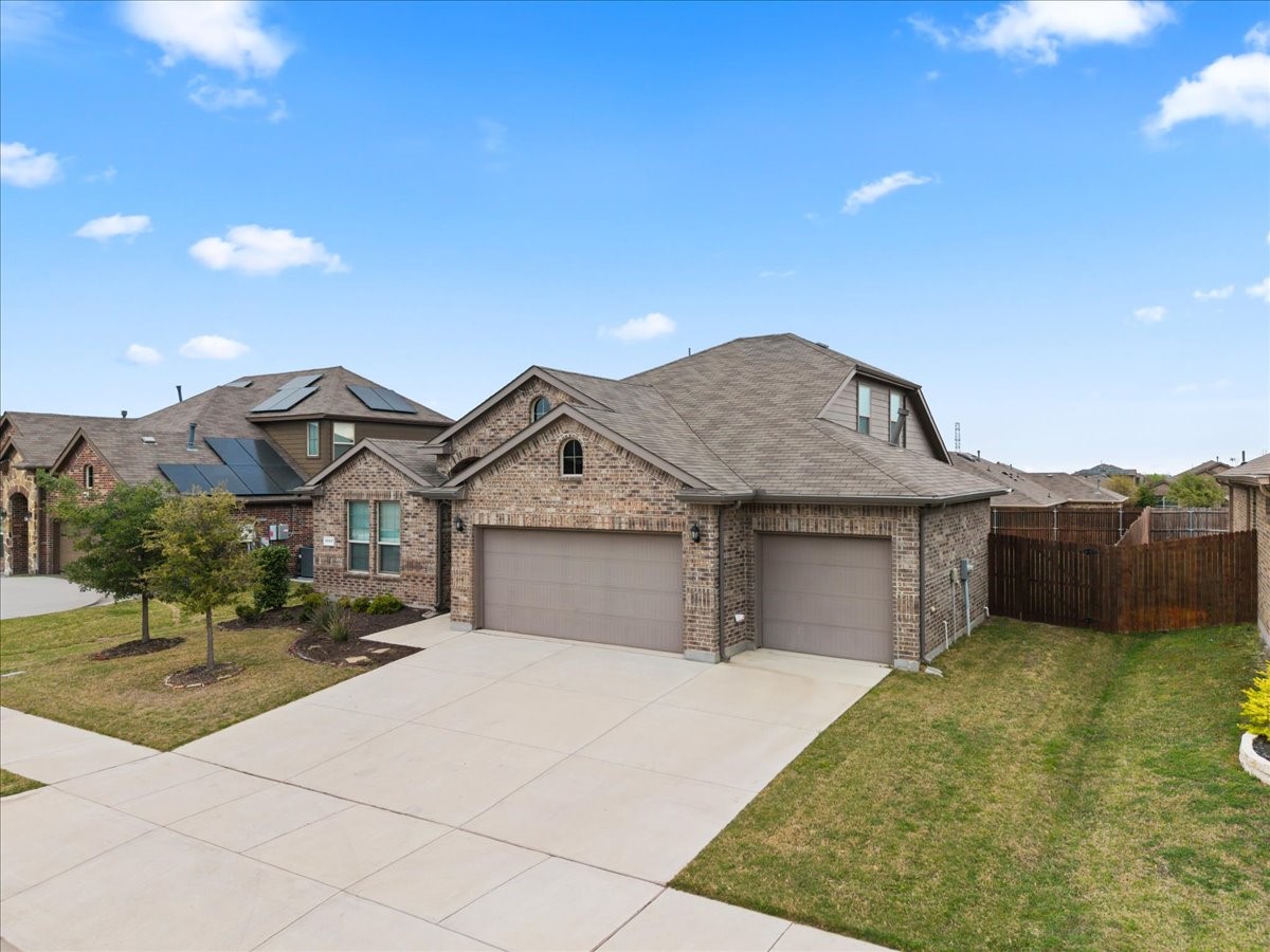 1117 Scotney Lane Saginaw TX 76131