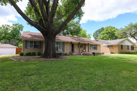 109 N Lois Lane Richardson TX 75081