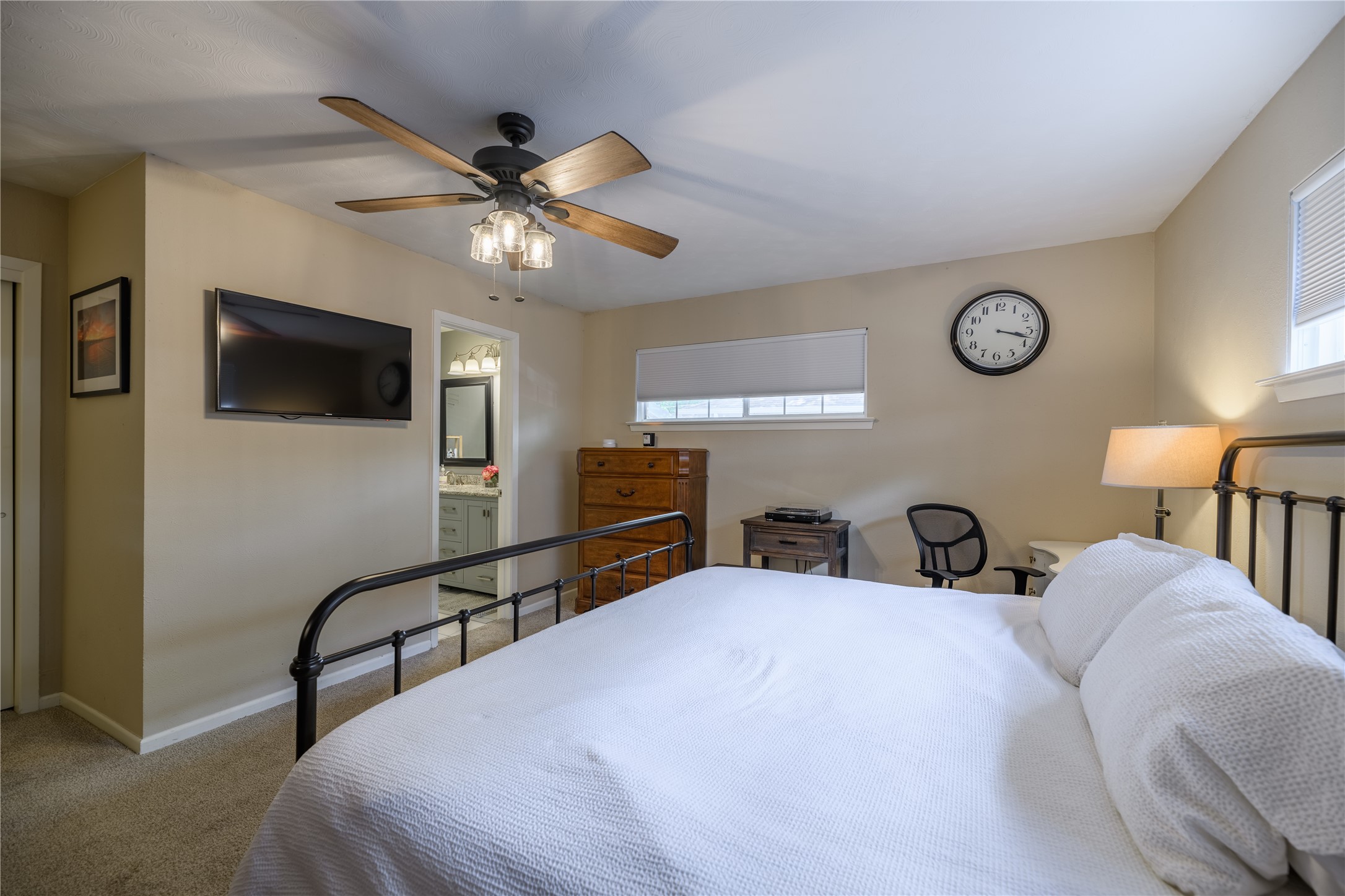 109 N Lois Lane Richardson TX 75081