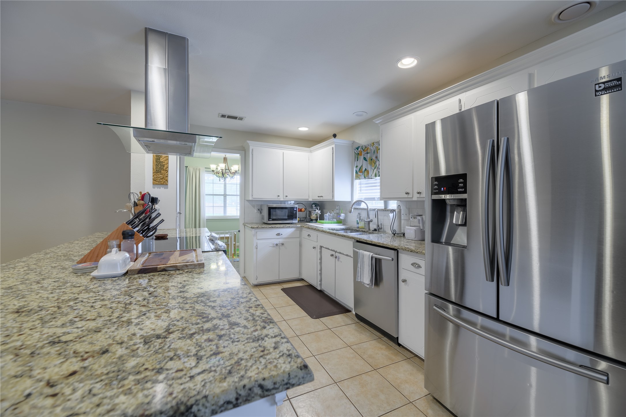 109 N Lois Lane Richardson TX 75081