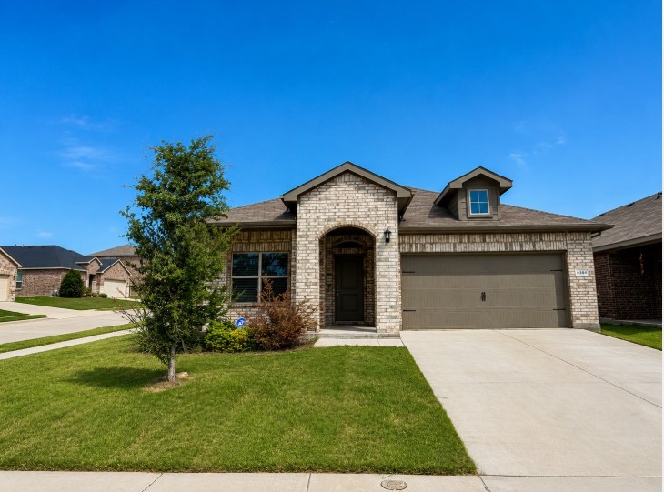 8301 Twisted Pine Way Fort Worth TX 76131