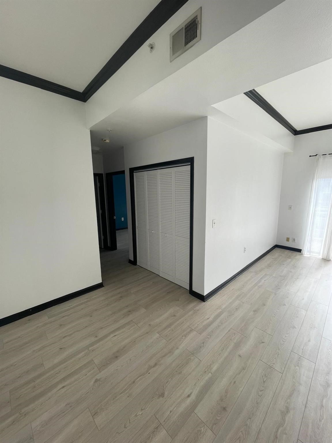 3225 Turtle Creek Boulevard Dallas TX 75219