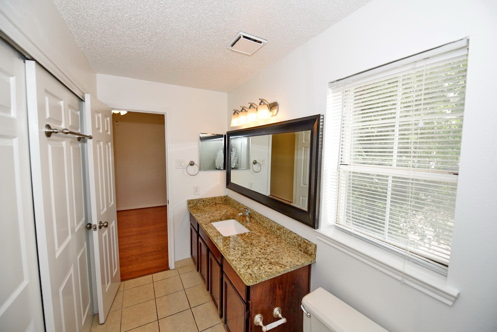 3701 Cedarplaza Lane Dallas TX 75209
