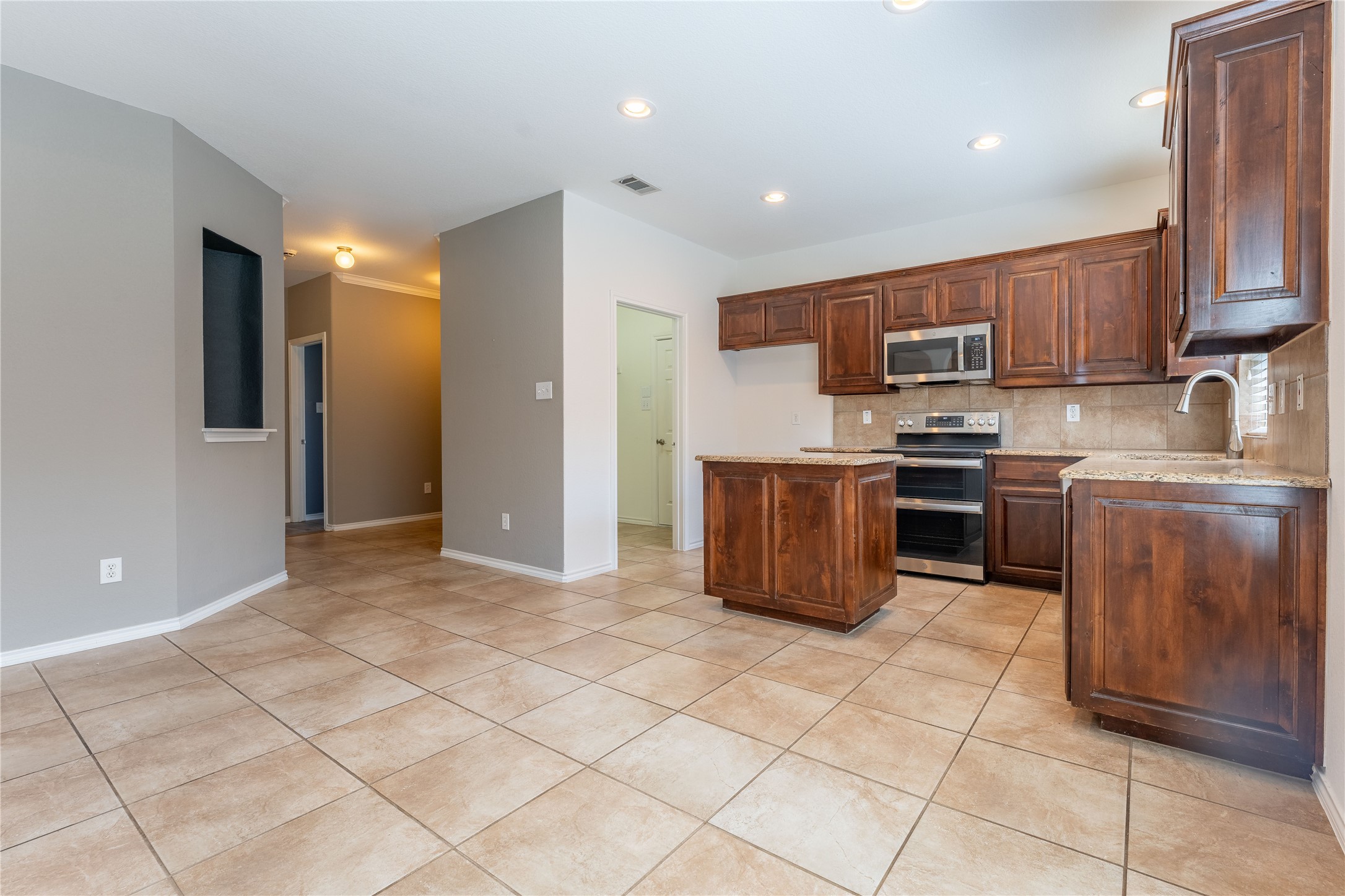 2401 Spruce Springs Way Fort Worth TX 76177