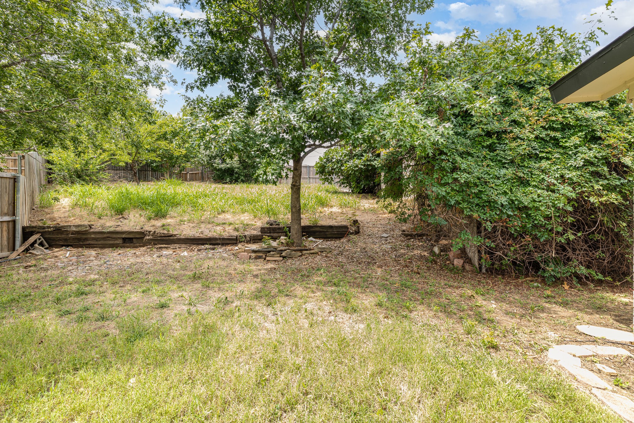 1700 Delaford Circle Carrollton TX 75007
