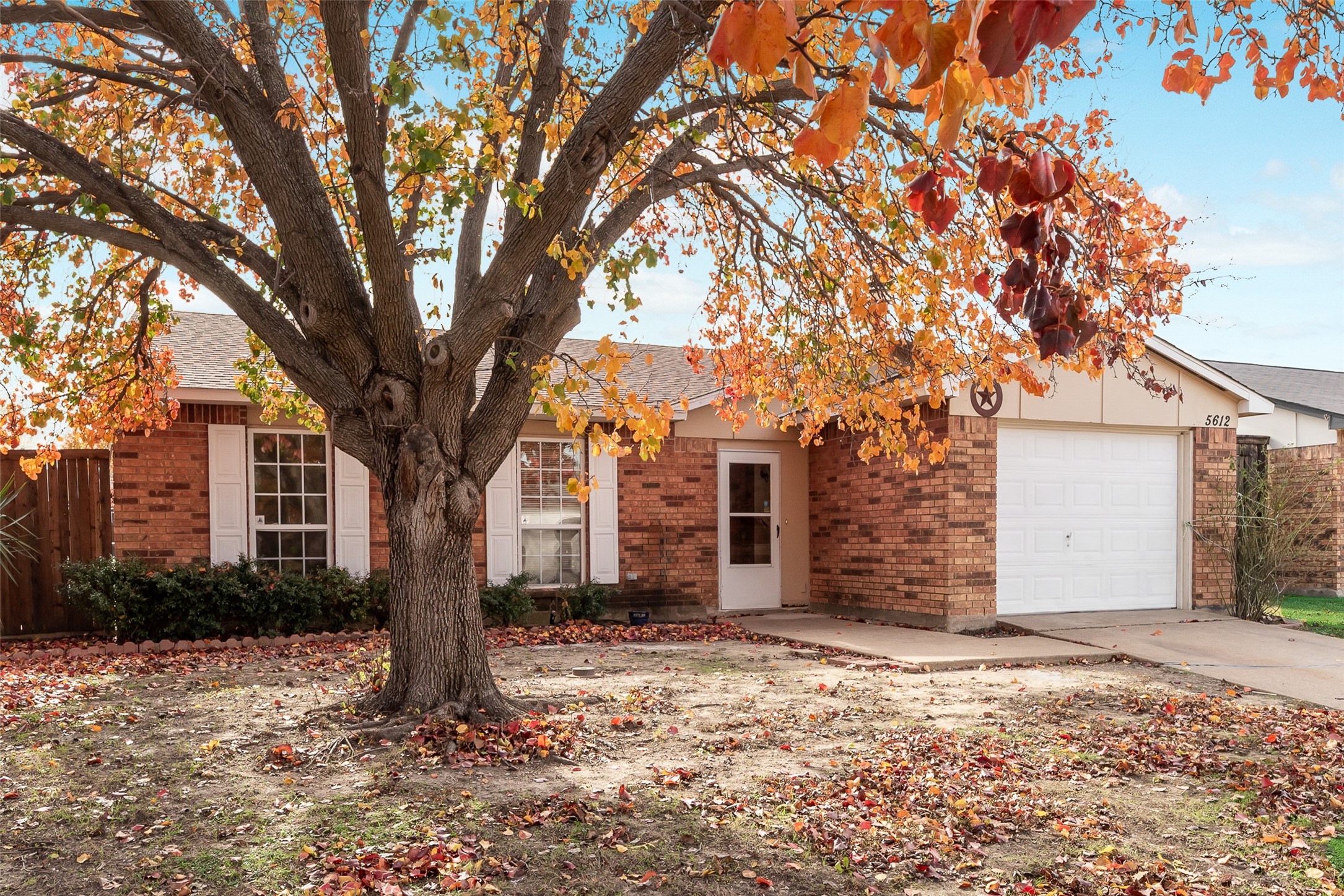 5612 Pearce Street The Colony TX 75056