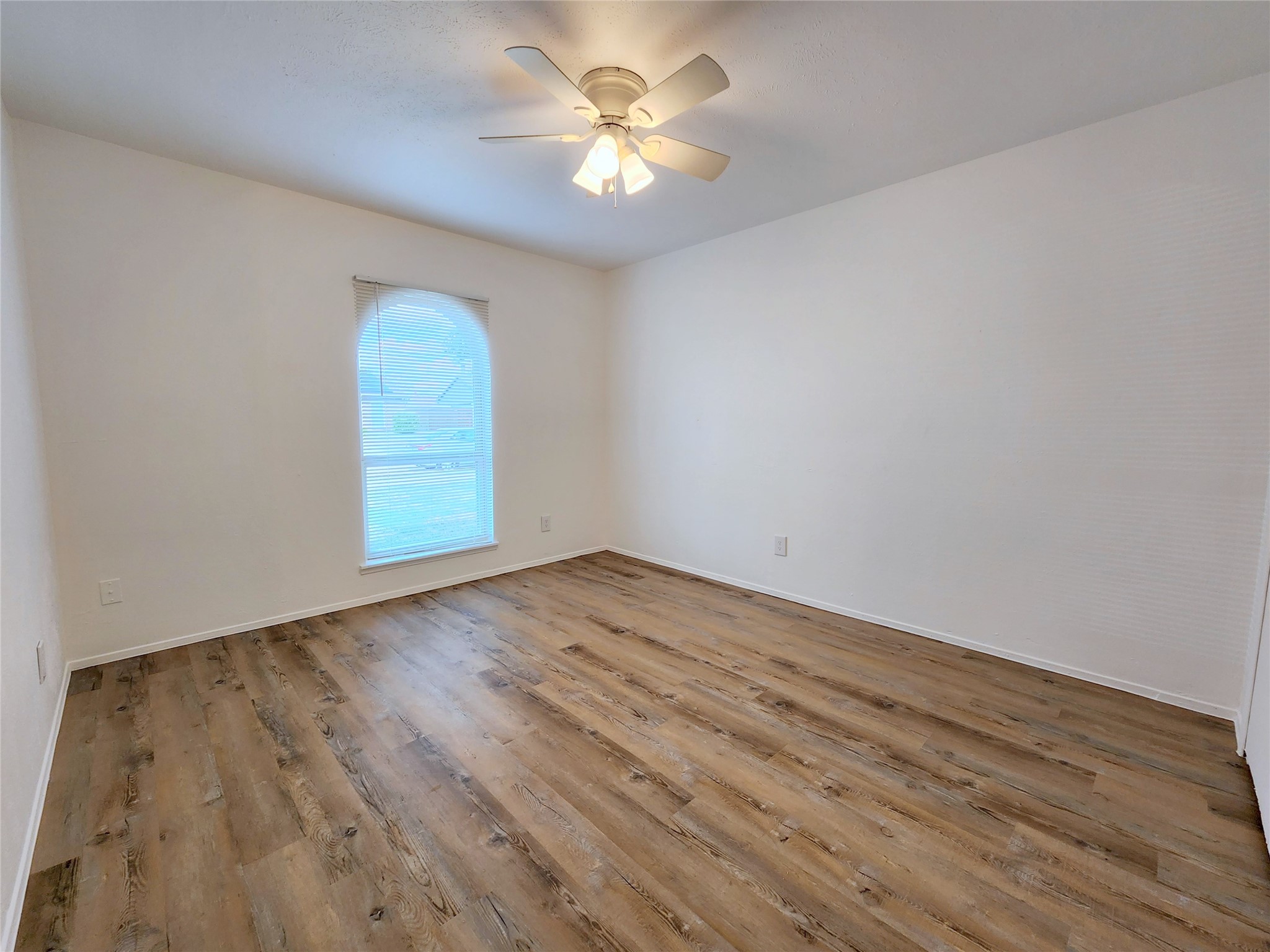 5541 Ragan Drive The Colony TX 75056