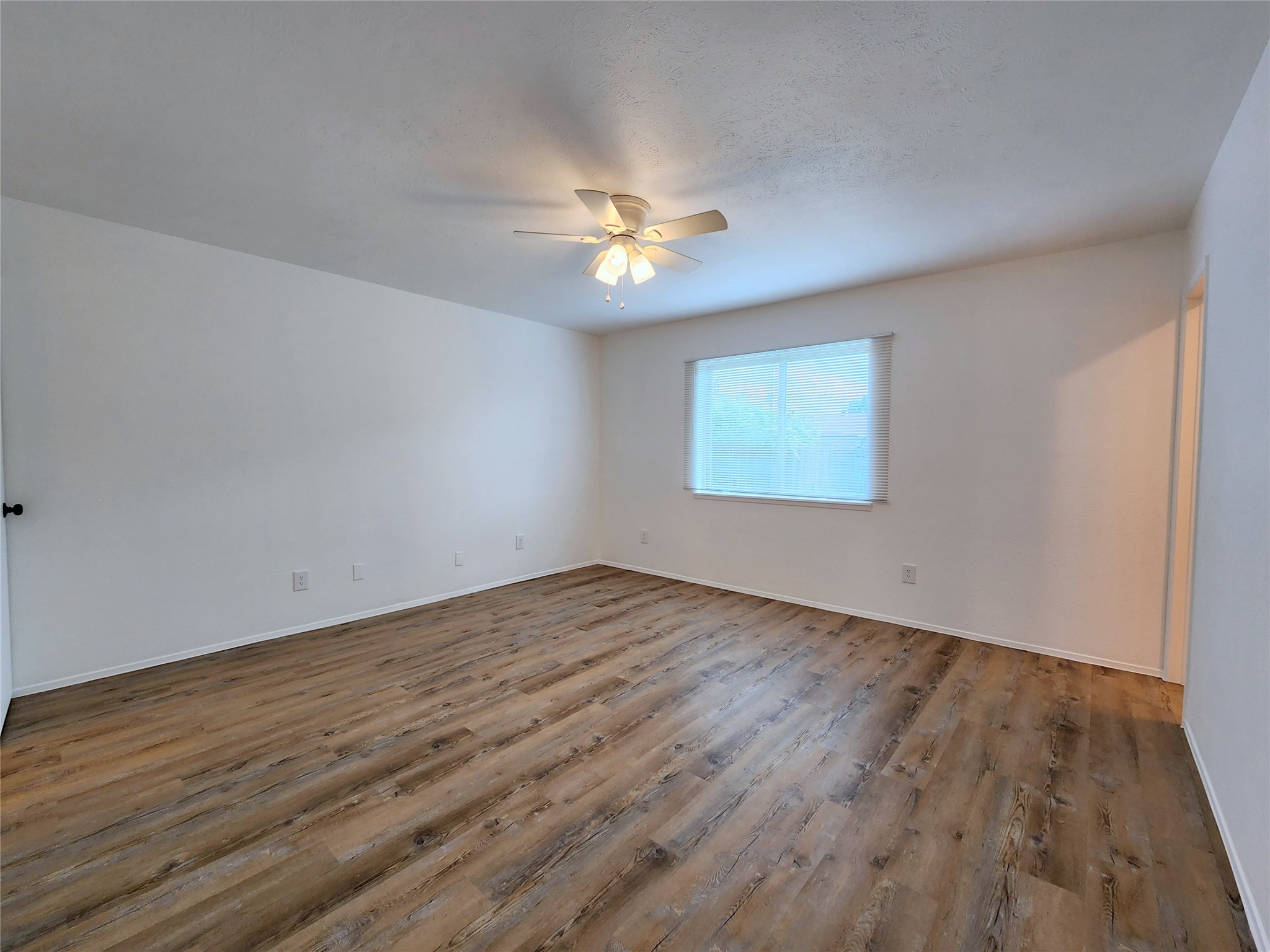 5541 Ragan Drive The Colony TX 75056