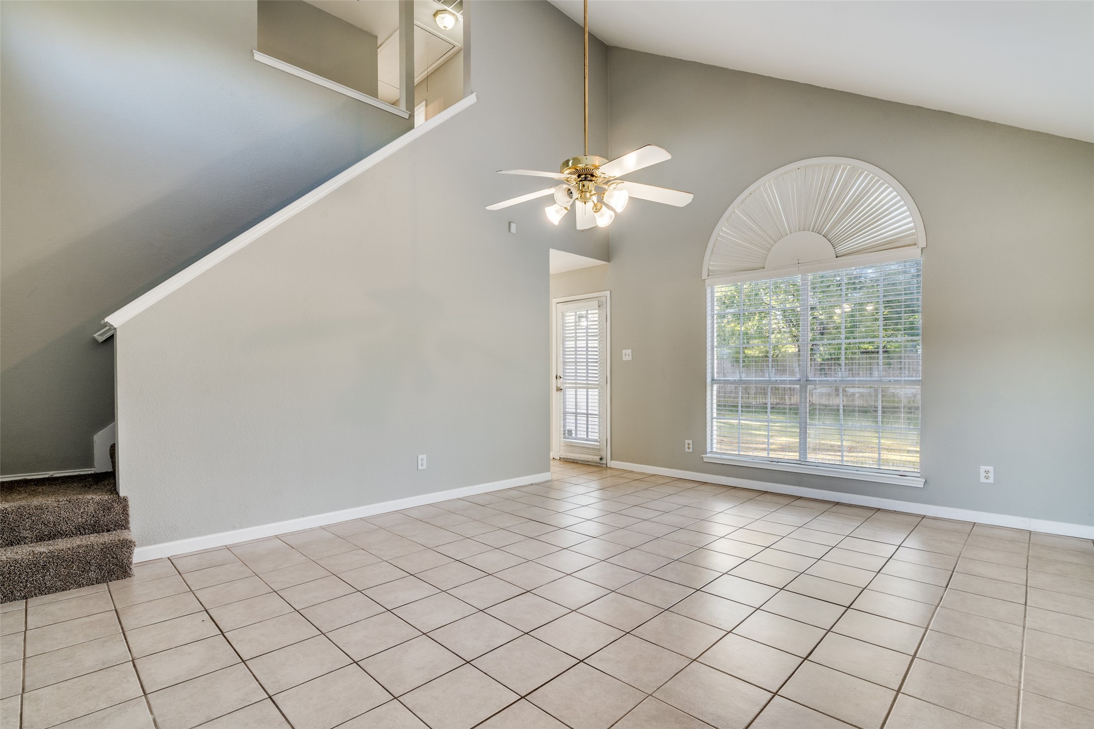 1366 Westview Drive Garland TX 75040