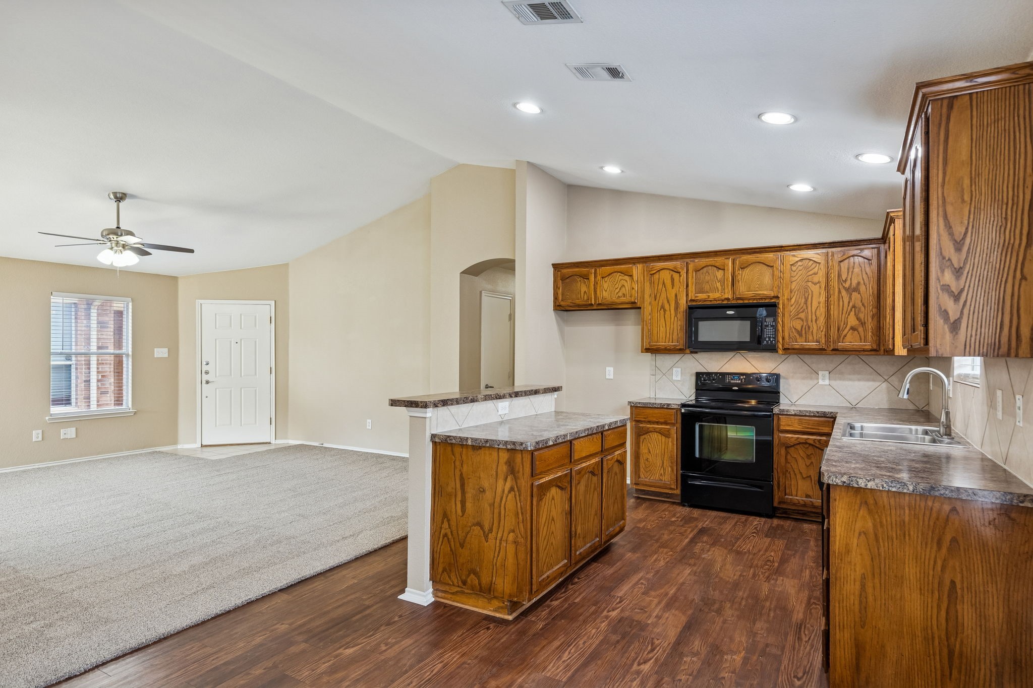 1131 Kielder Circle Fort Worth TX 76134