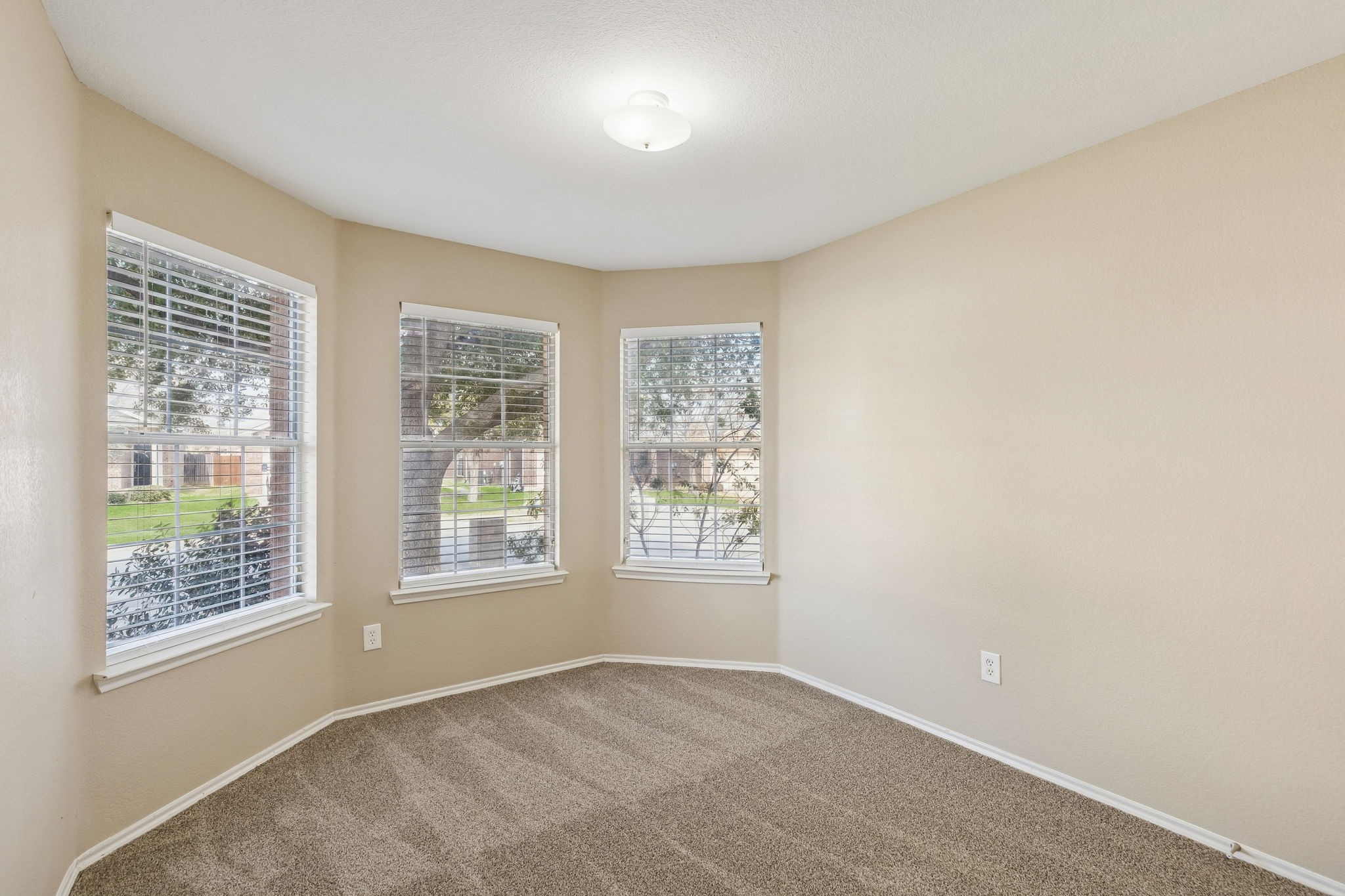 1131 Kielder Circle Fort Worth TX 76134