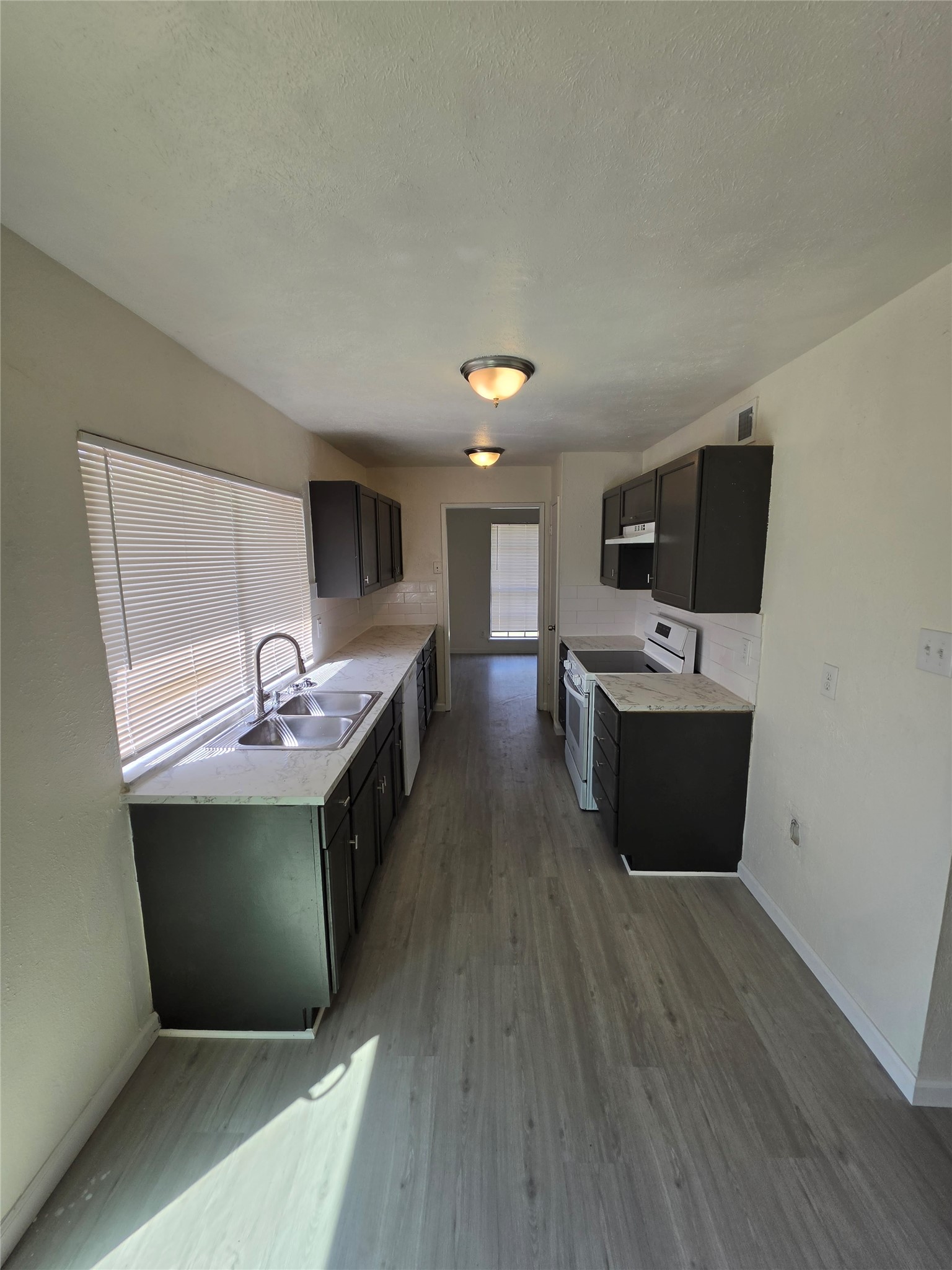 9804 Sophora Circle Dallas TX 75249