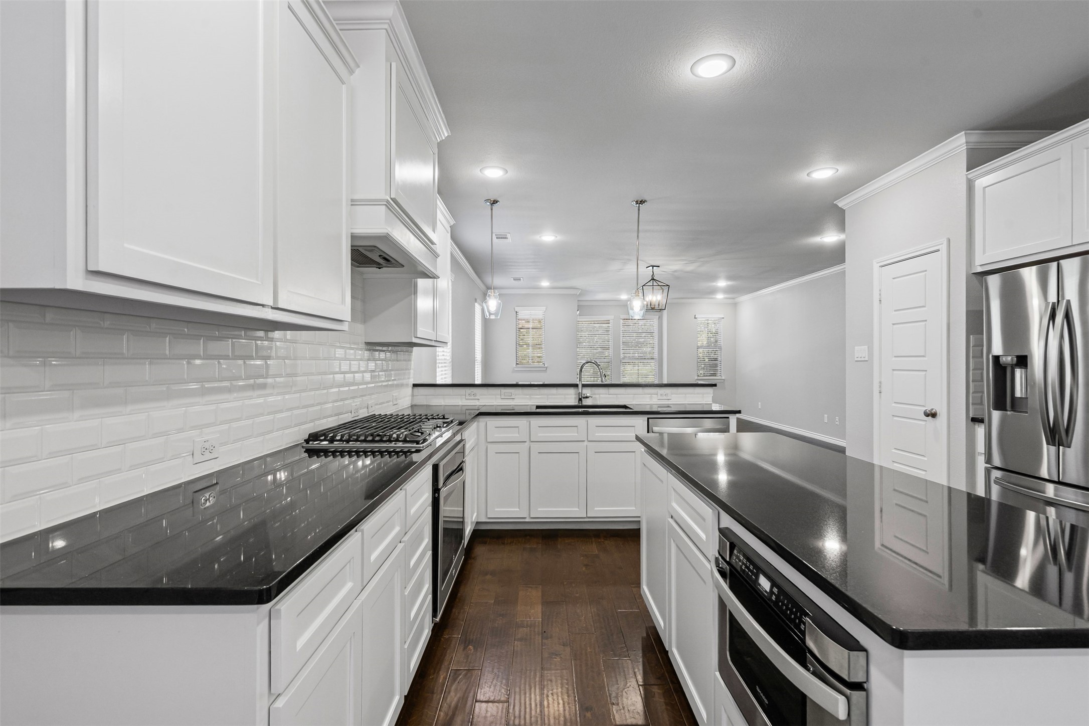 2611 Mccart Avenue Fort Worth TX 76110
