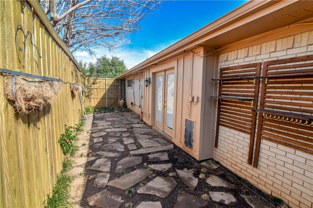 7408 Woodthrush Drive Dallas TX 75230