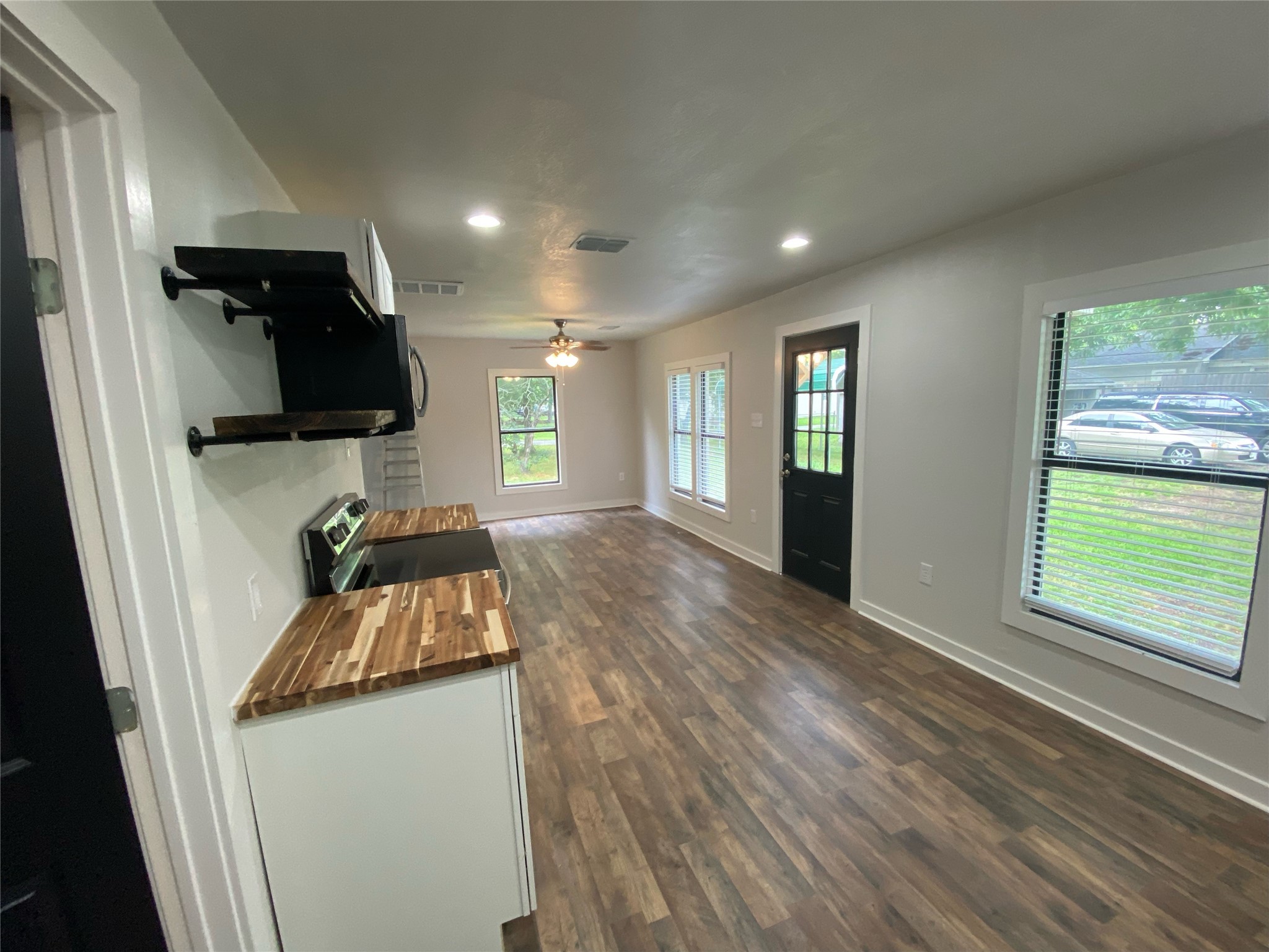 1736 E California Street Gainesville TX 76240