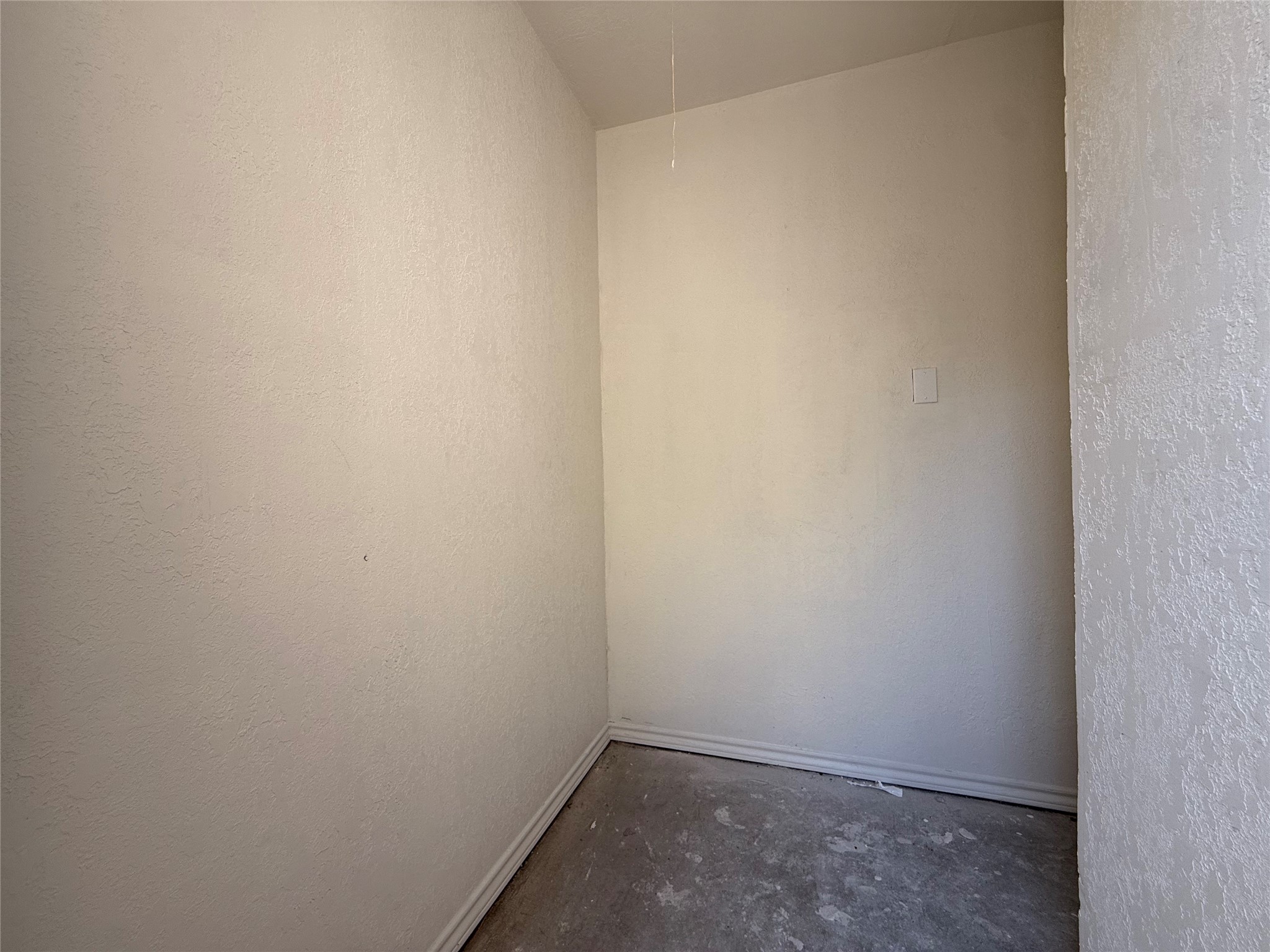 9801 Walnut Street Dallas TX 75243