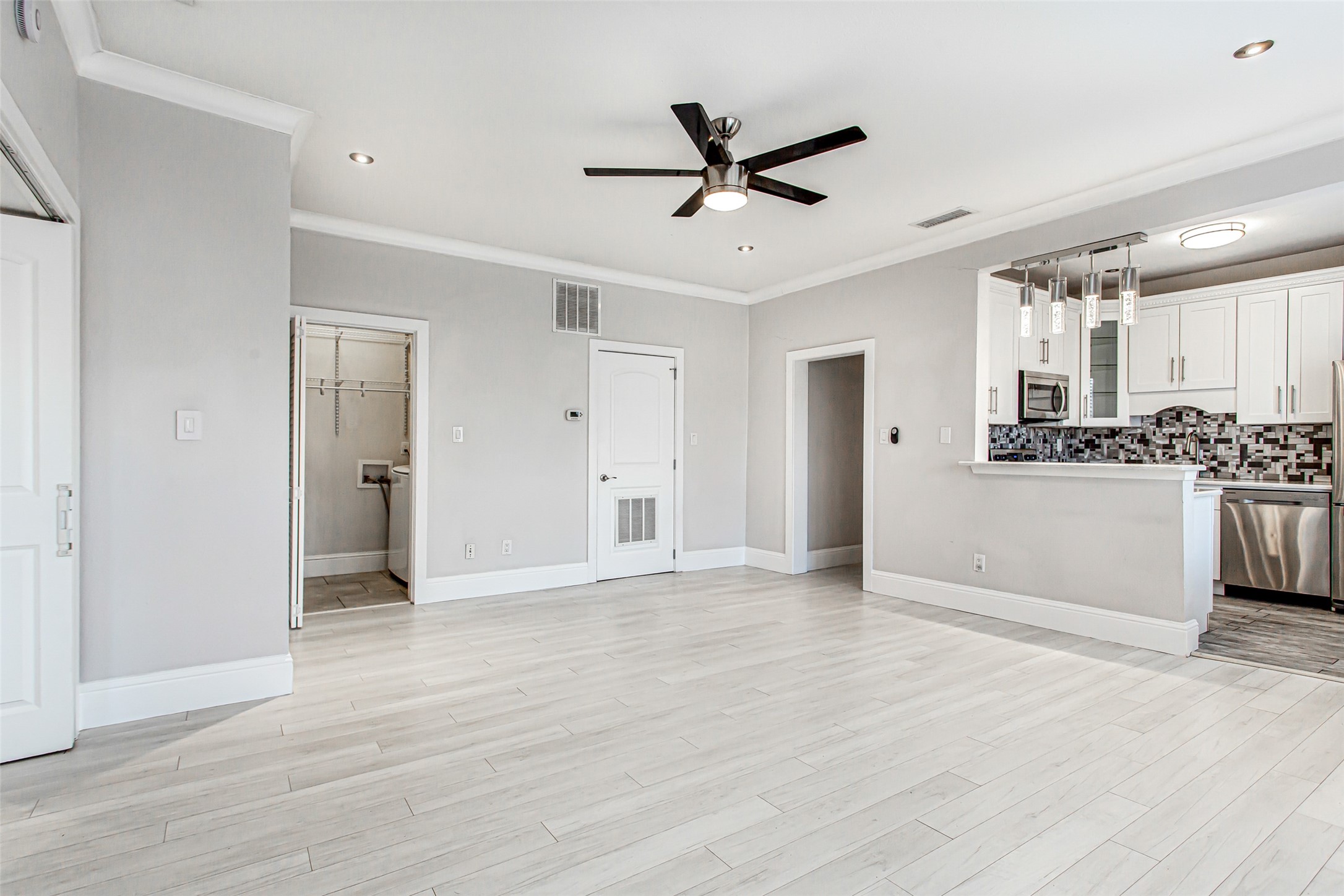 4719 Junius Street Dallas TX 75246