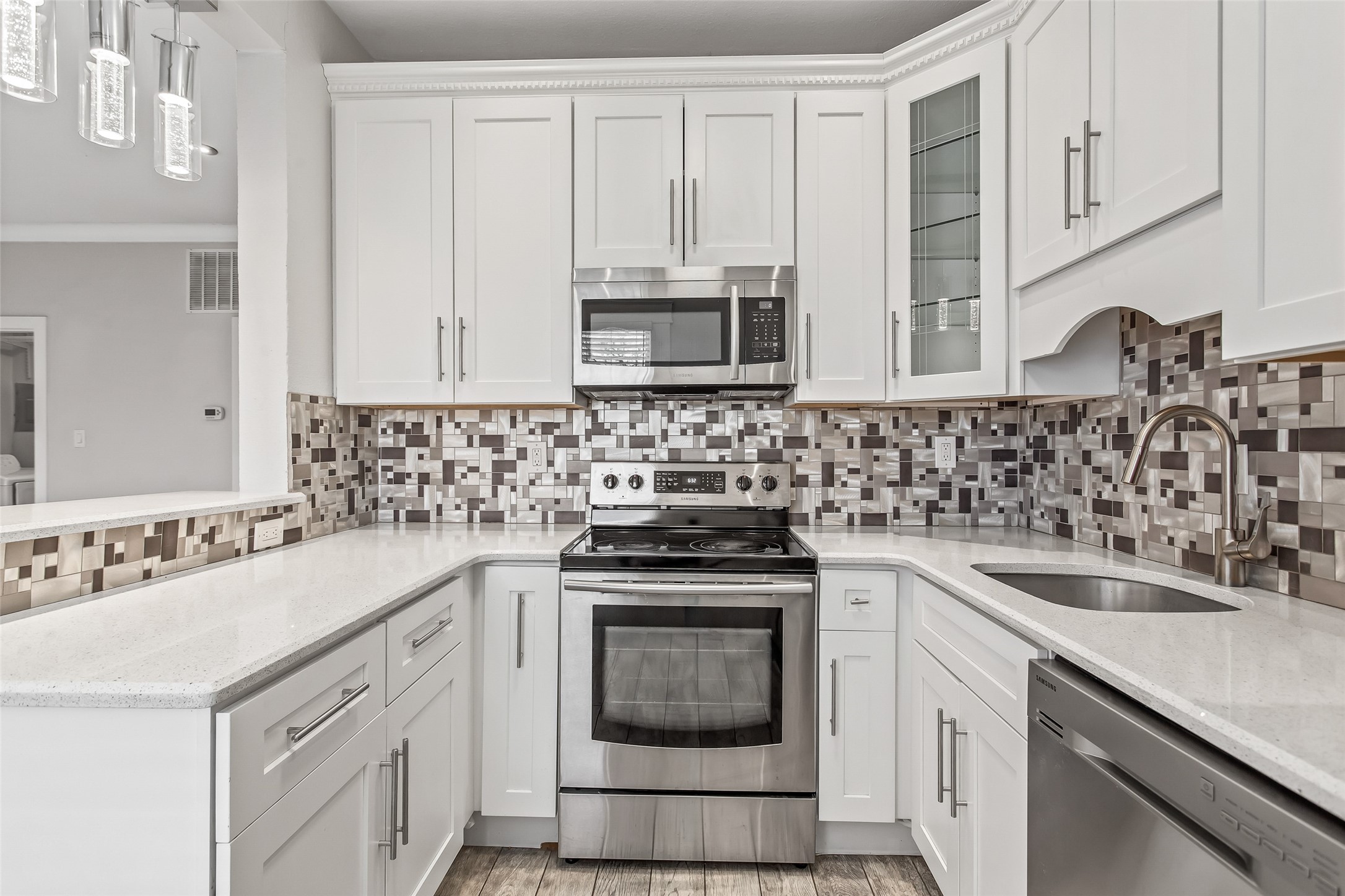 4719 Junius Street Dallas TX 75246