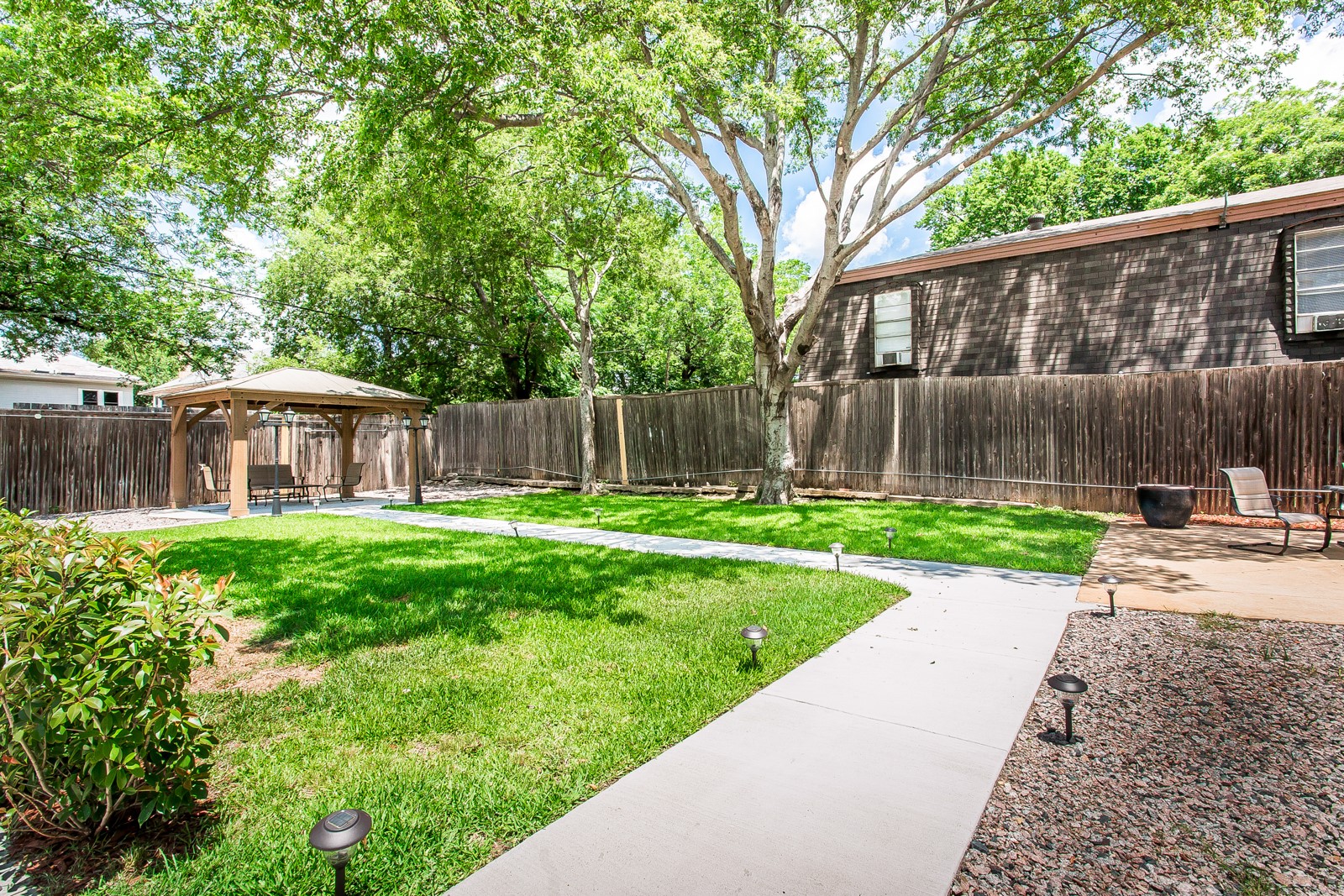4719 Junius Street Dallas TX 75246
