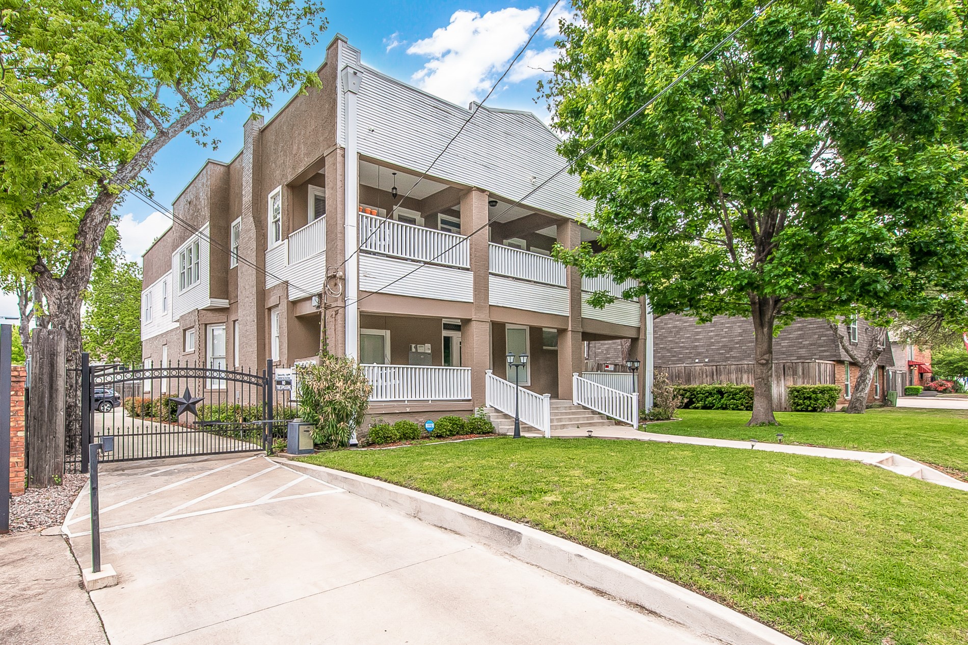 4719 Junius Street Dallas TX 75246