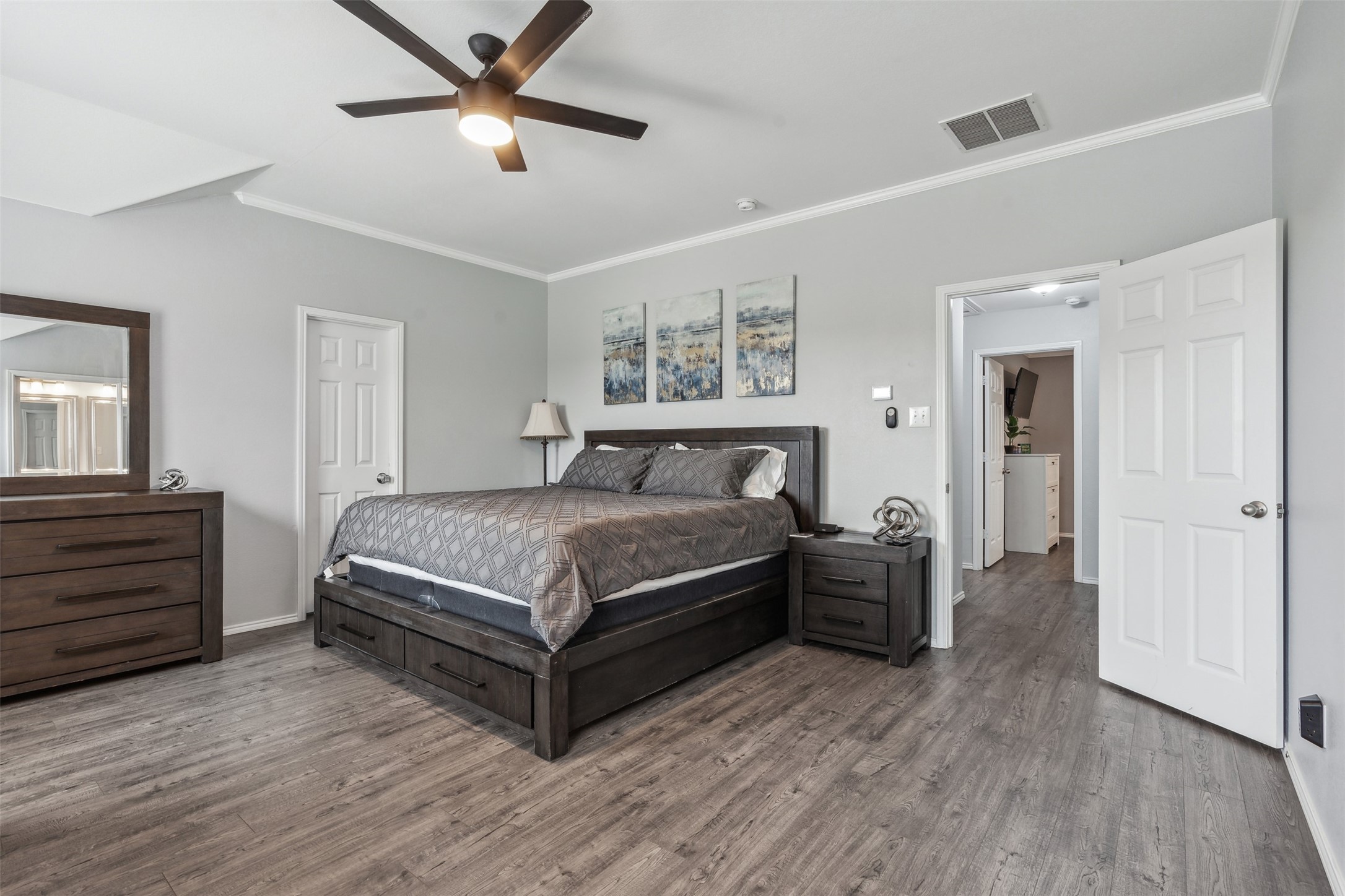 1823 Sea Gull Drive Dallas TX 75051