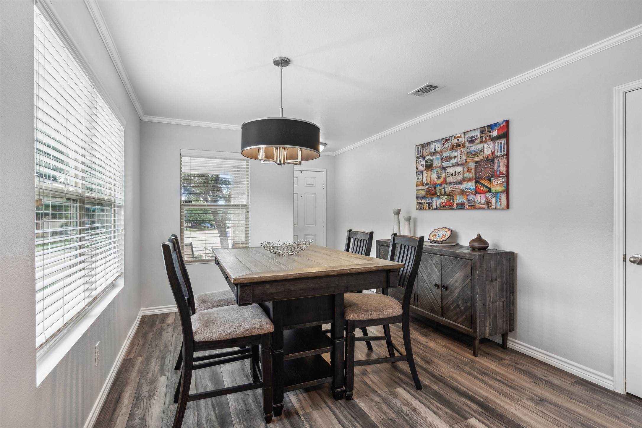 1823 Sea Gull Drive Dallas TX 75051