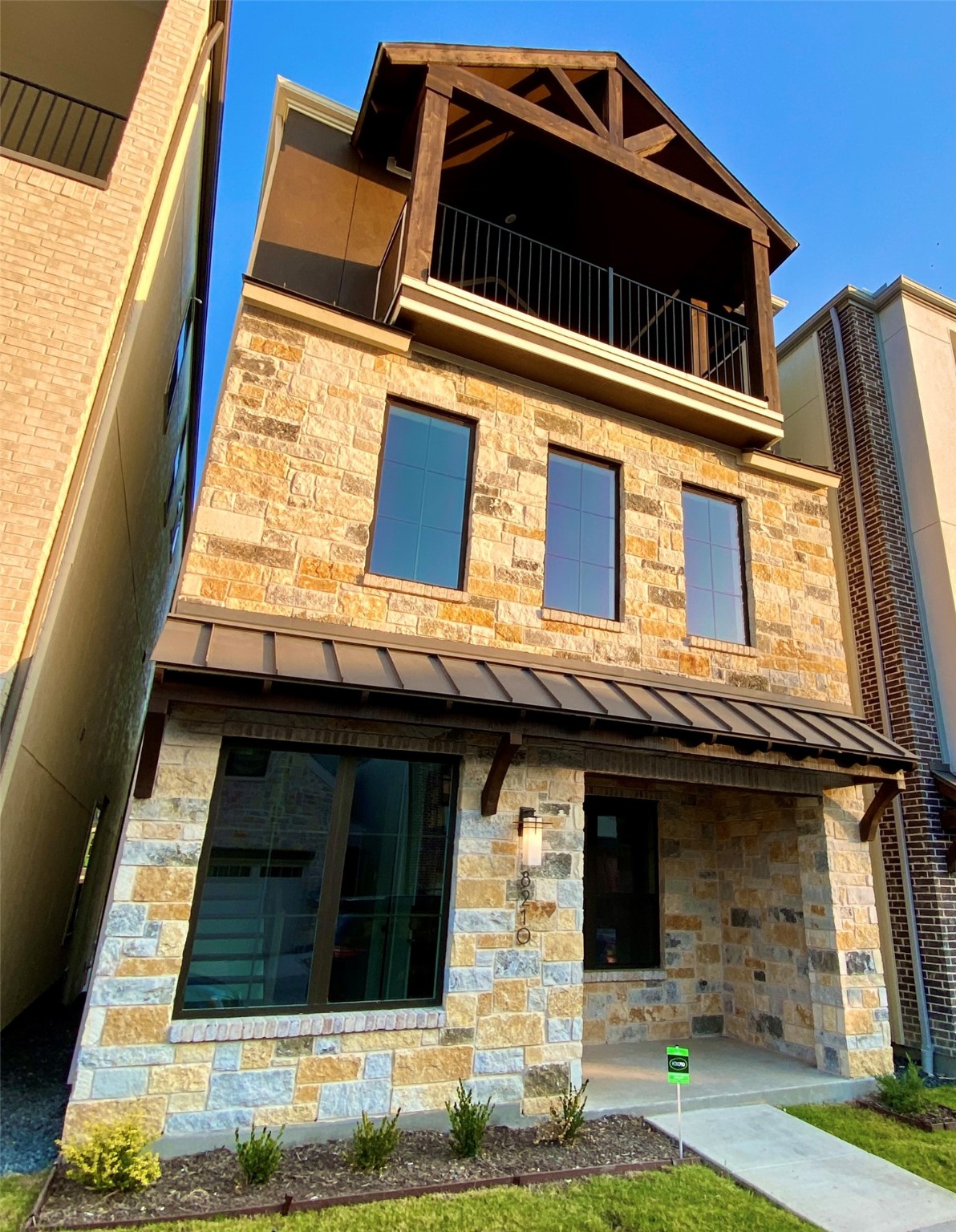 8210 Manoa Drive Dallas TX 75231