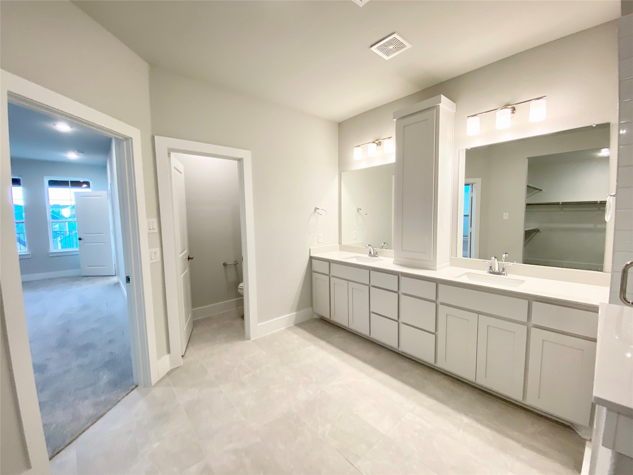 8210 Manoa Drive Dallas TX 75231