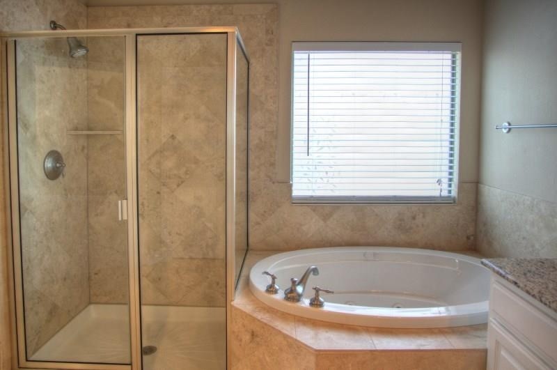 1913 Desoto Drive Mckinney TX 75072