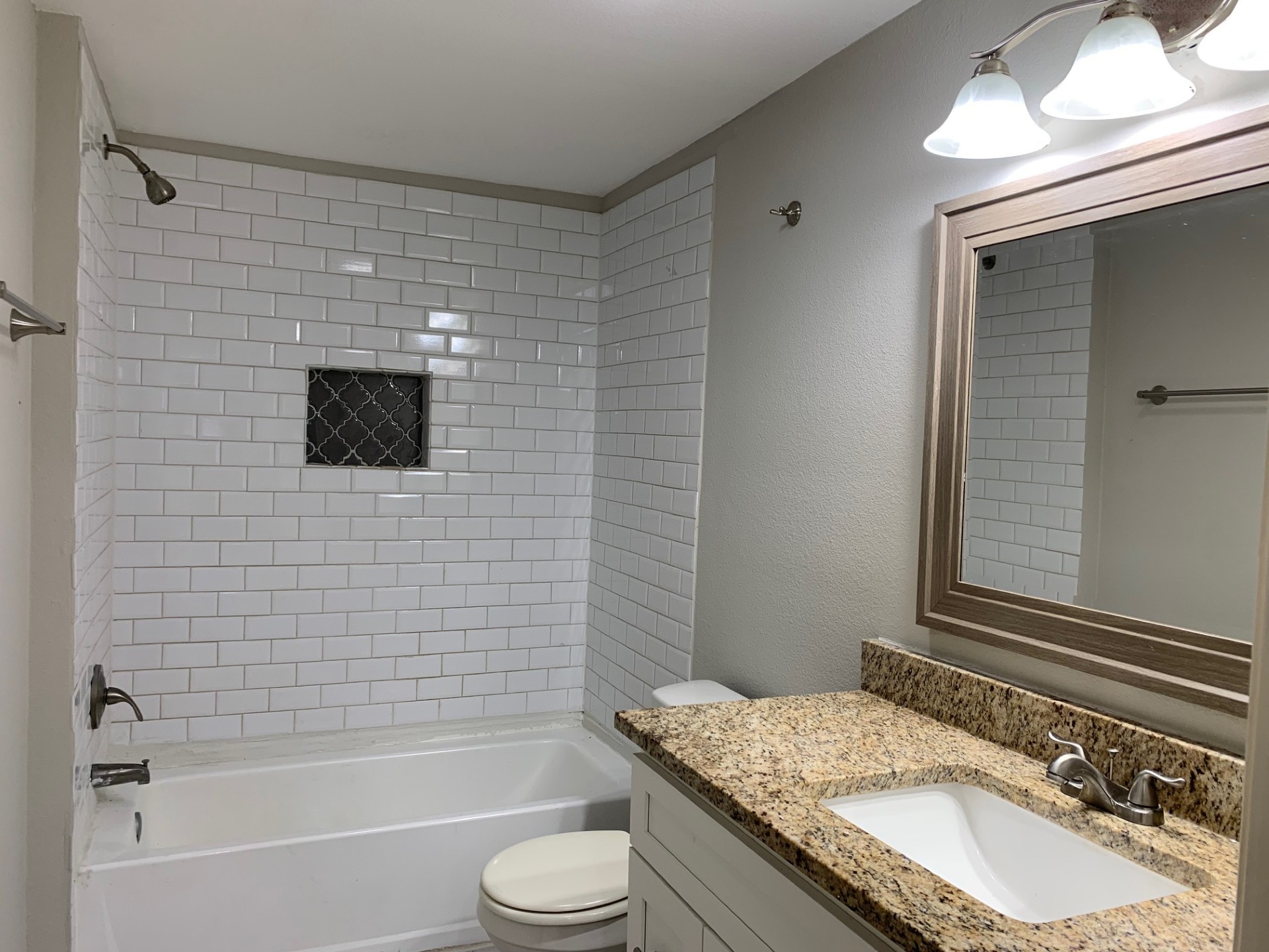1107 Oxford Street River Oaks TX 76114
