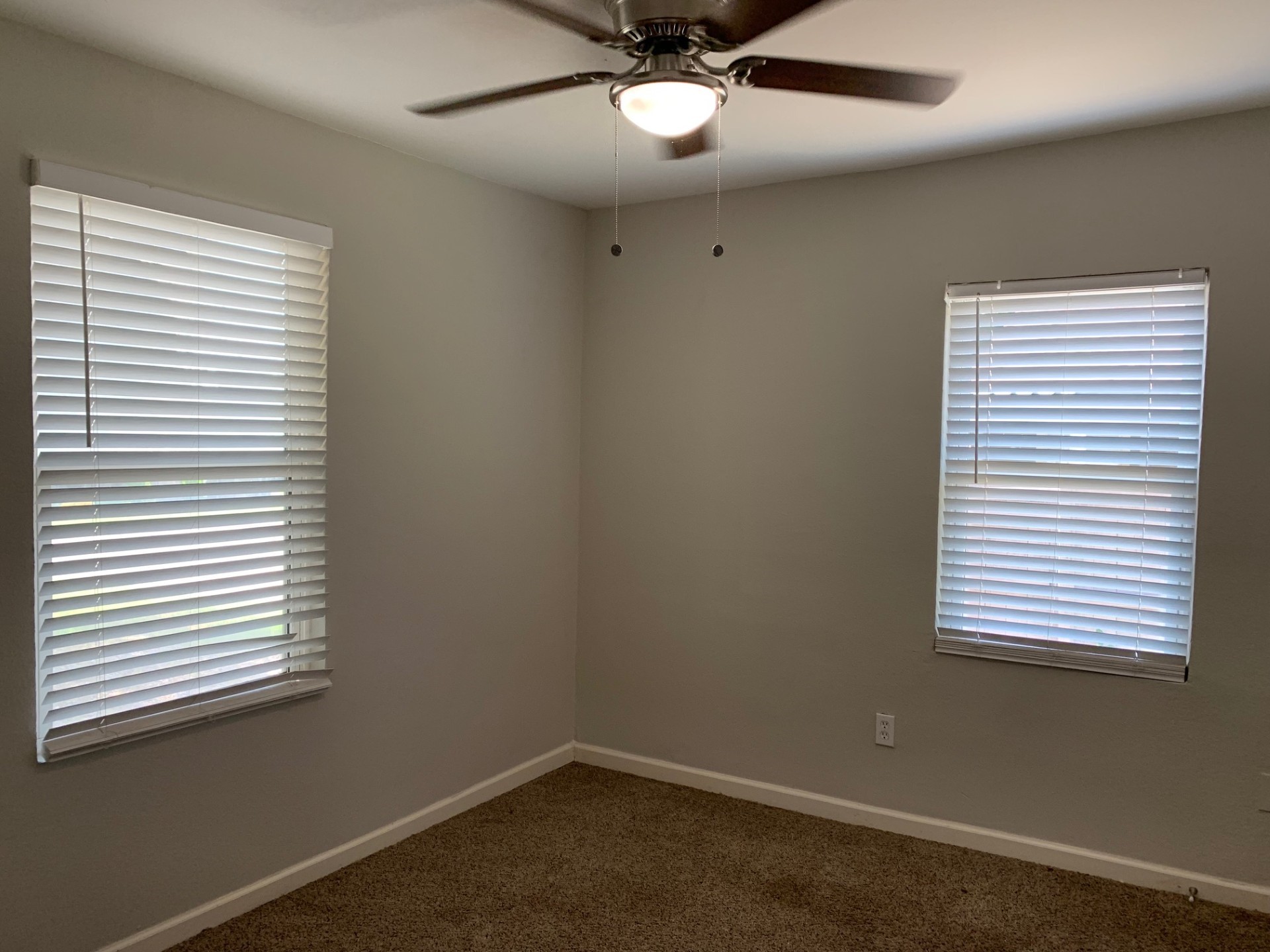 1107 Oxford Street River Oaks TX 76114