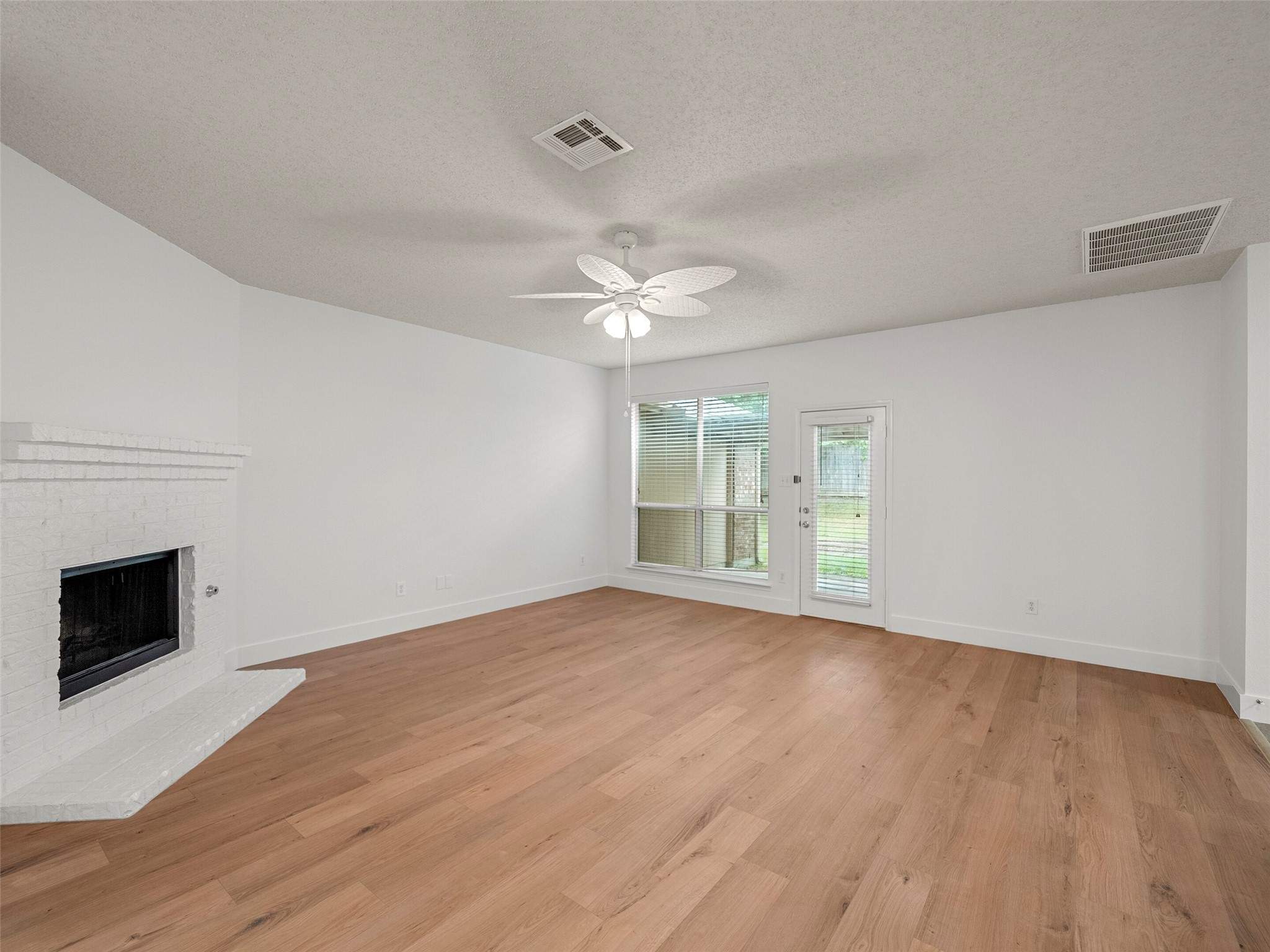 526 Wyoming Drive Murphy TX 75094