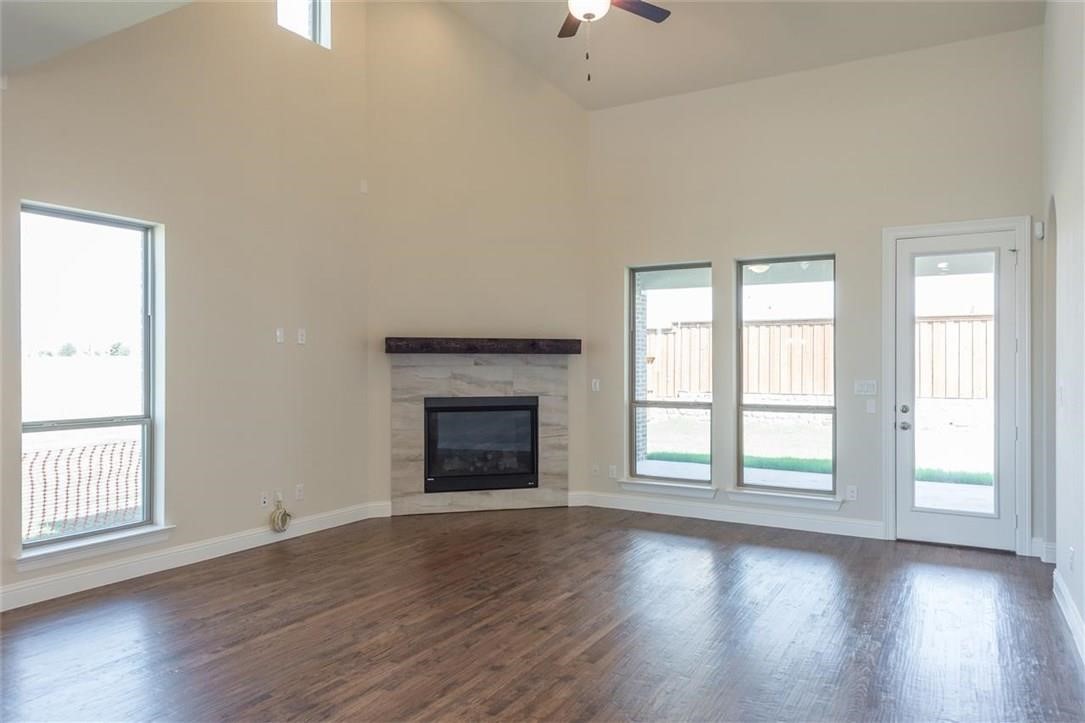 560 Thoroughbred Avenue Frisco TX 75036