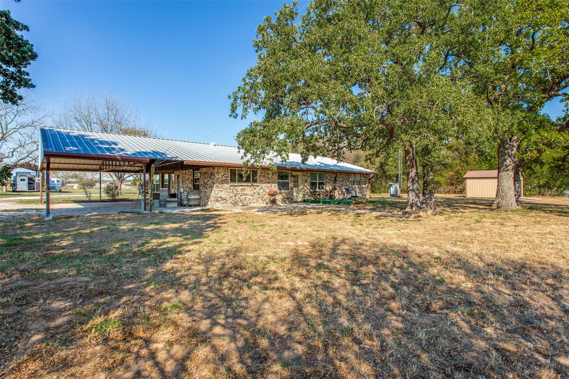 1120 Knob Hill Road Azle TX 76020