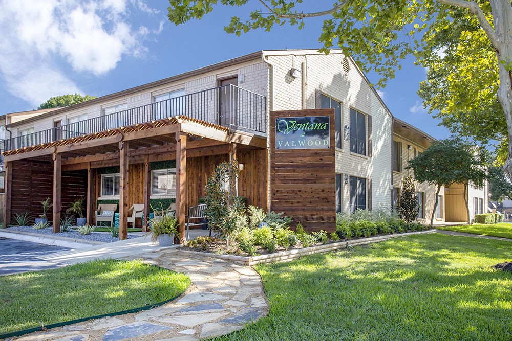 14208 Heritage Circle Farmers Branch TX 75234